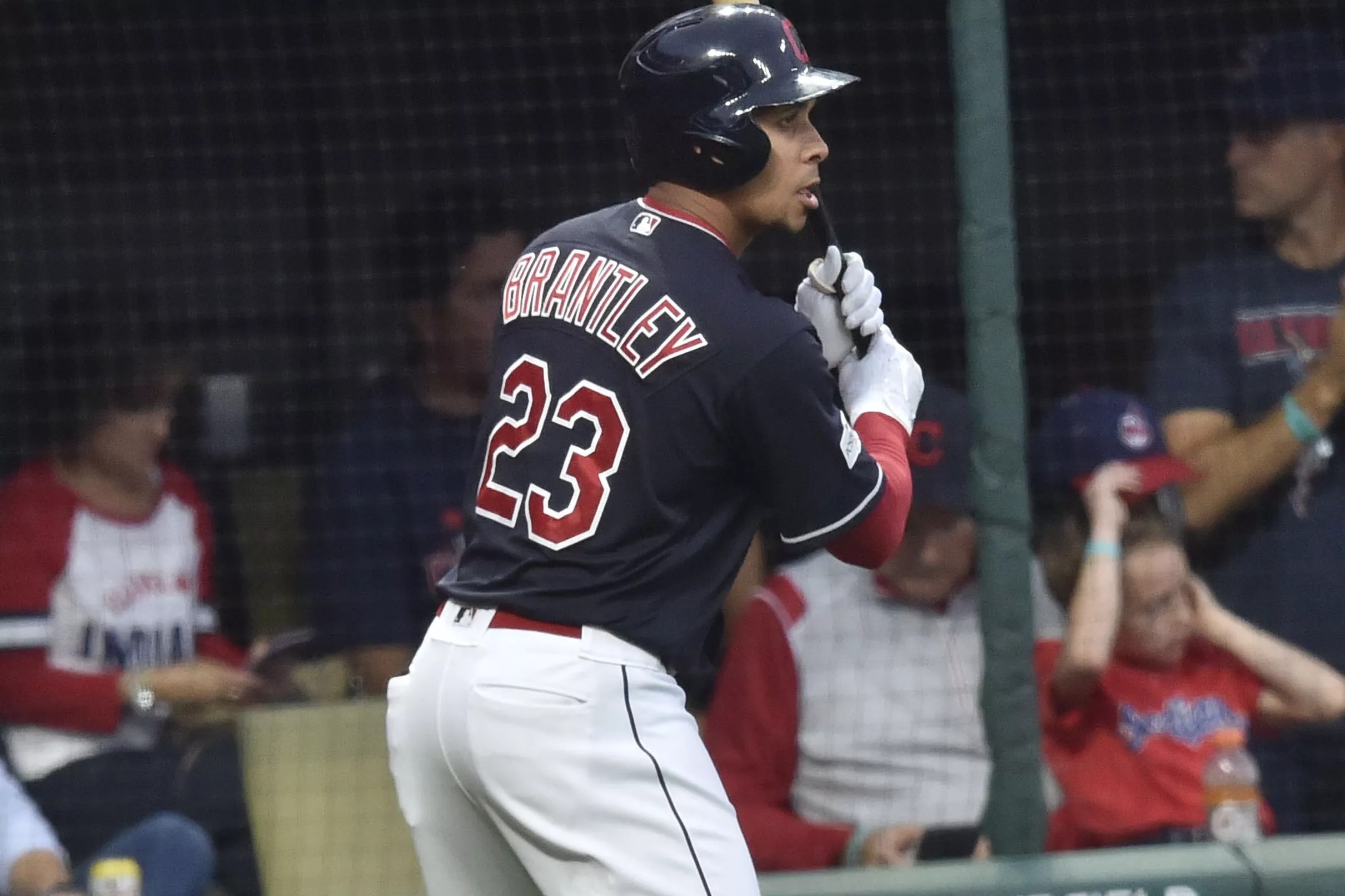 michael-brantley-takes-fist-spring-at-bats-might-start-regular-season