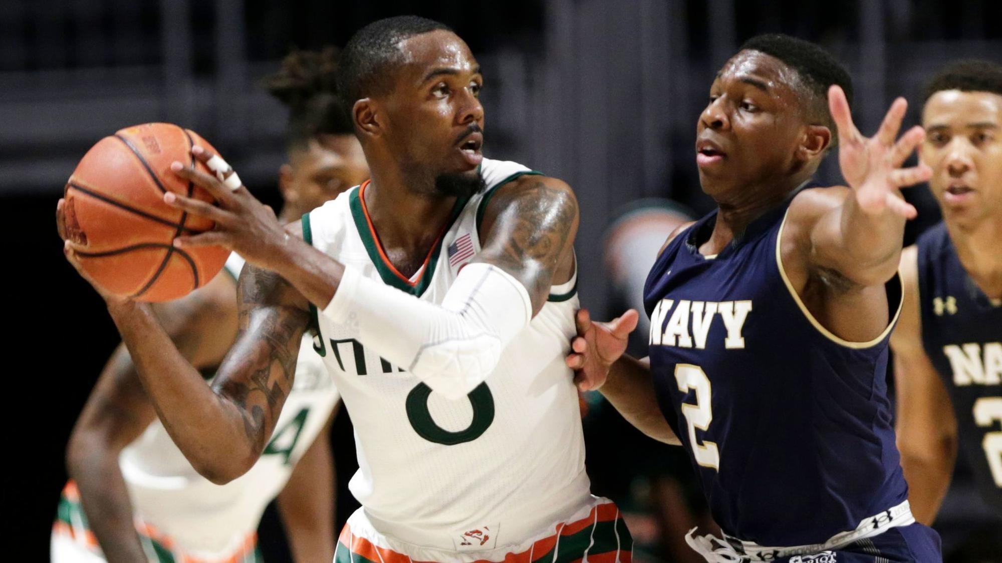Hurricanes men's basketball team jumps to No. 6 in AP Top 25