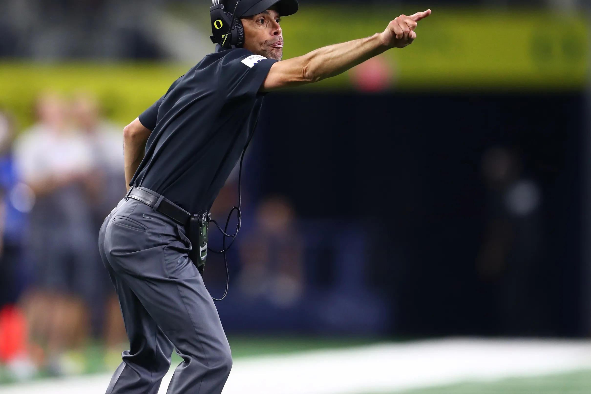 Miami Hurricanes 2022 Coach Profile Alejandro Mirabal Offensive Line