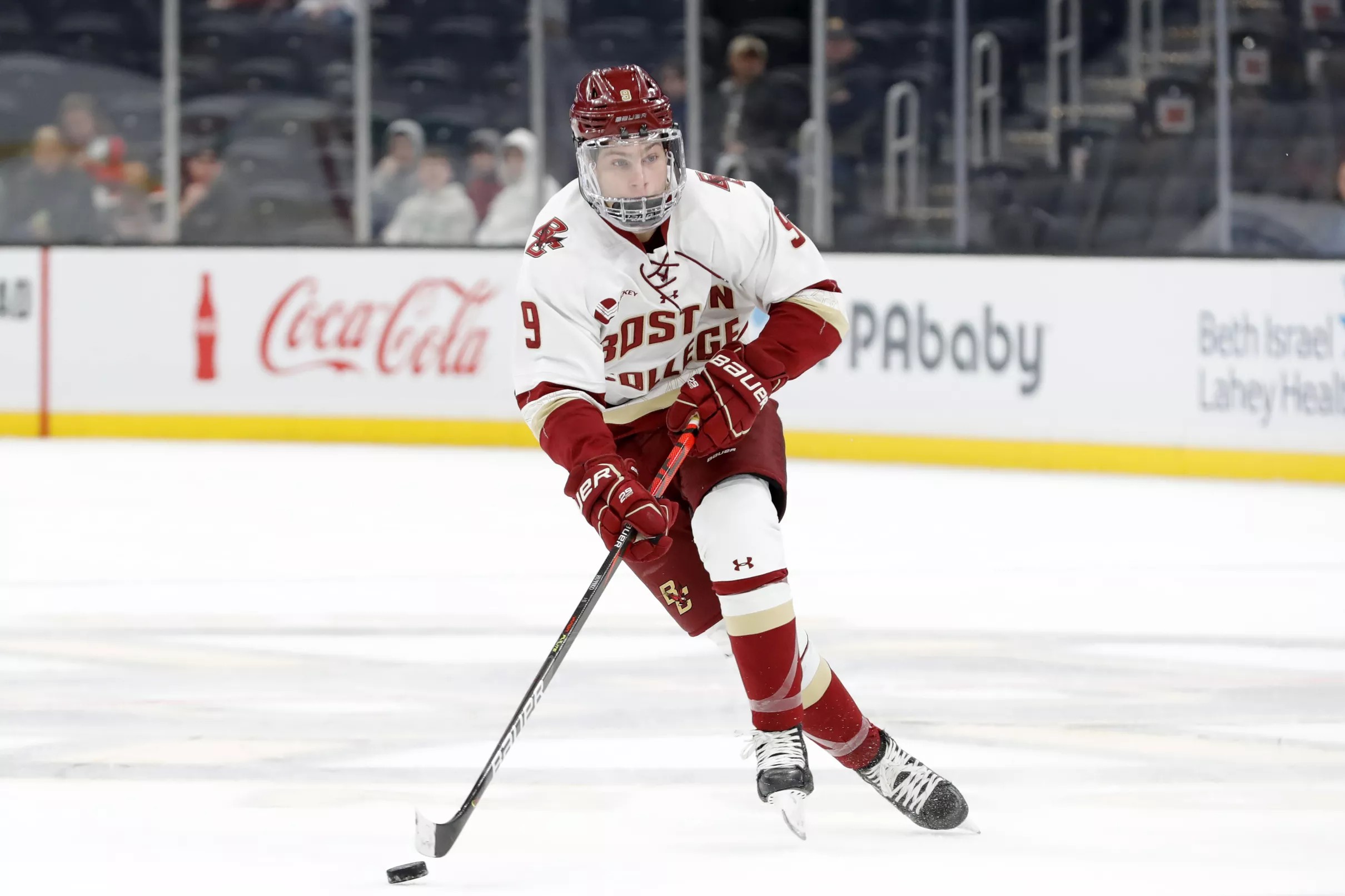 boston-college-men-s-hockey-knocks-off-uconn-4-3-in-overtime