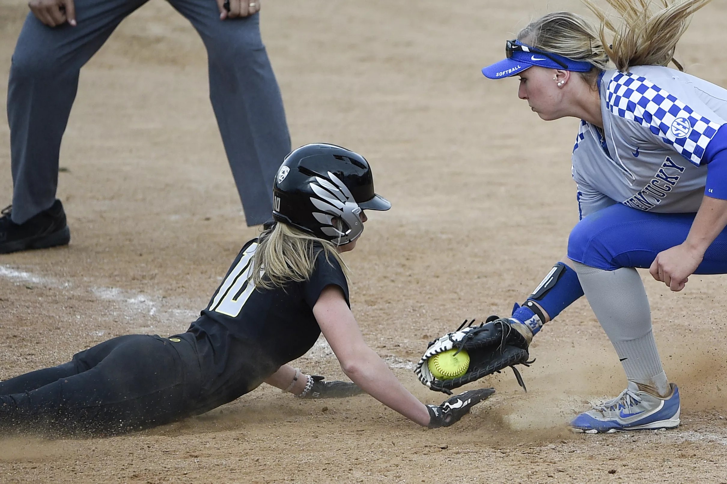 Scouting Softball Ducks Second in the Polls, But First Where It Matters