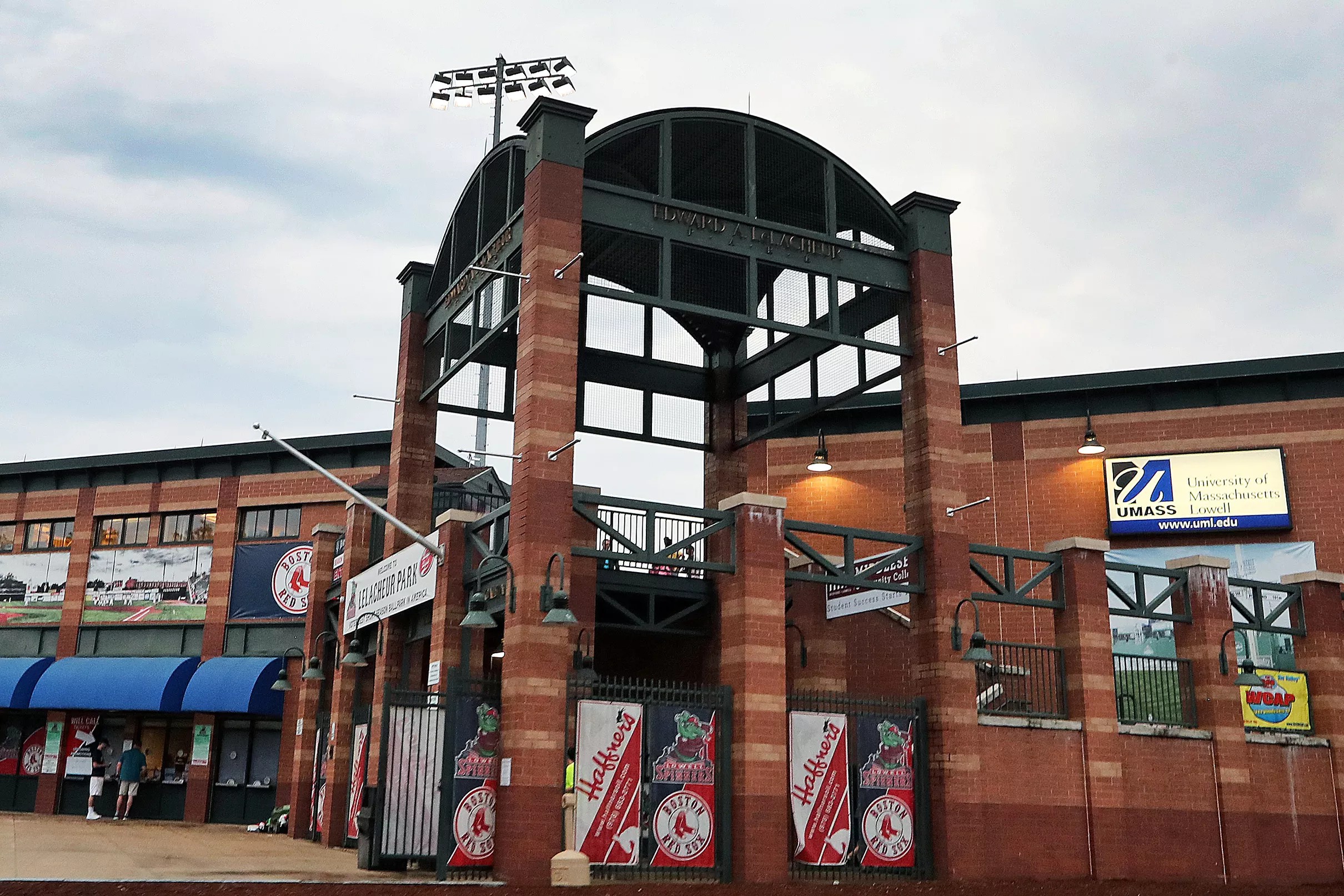 The Spinners don’t deserve this