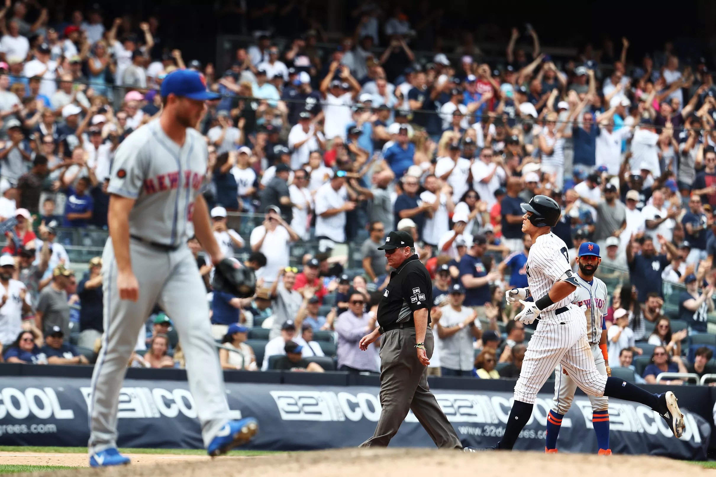 Final Score Yankees 7, Mets 6 — The Bronx Salute Final Score Yankees 7, Mets 6 — The Bronx Salute