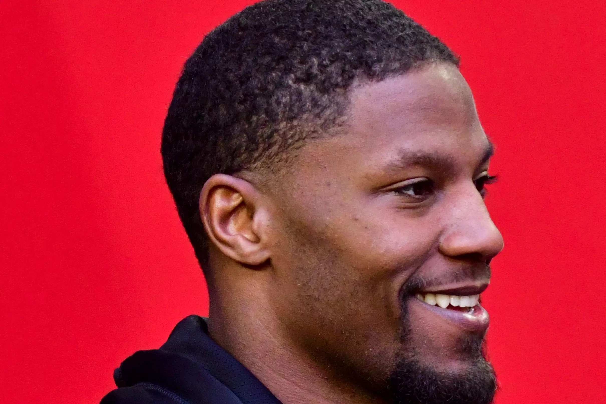 is-david-johnson-over-thinking-his-contract-by-holding-out