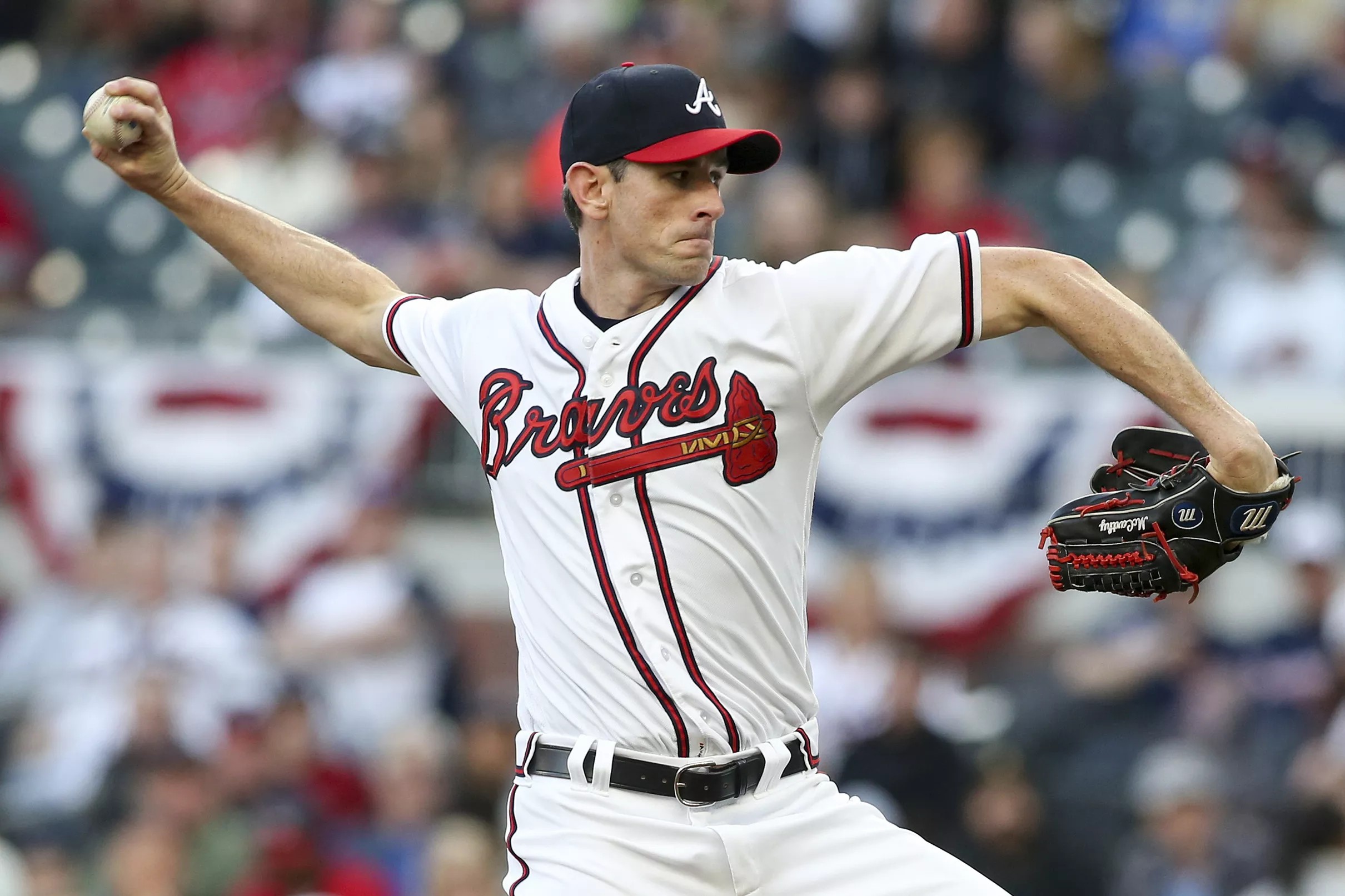 Braves look to secure series win against Phillies