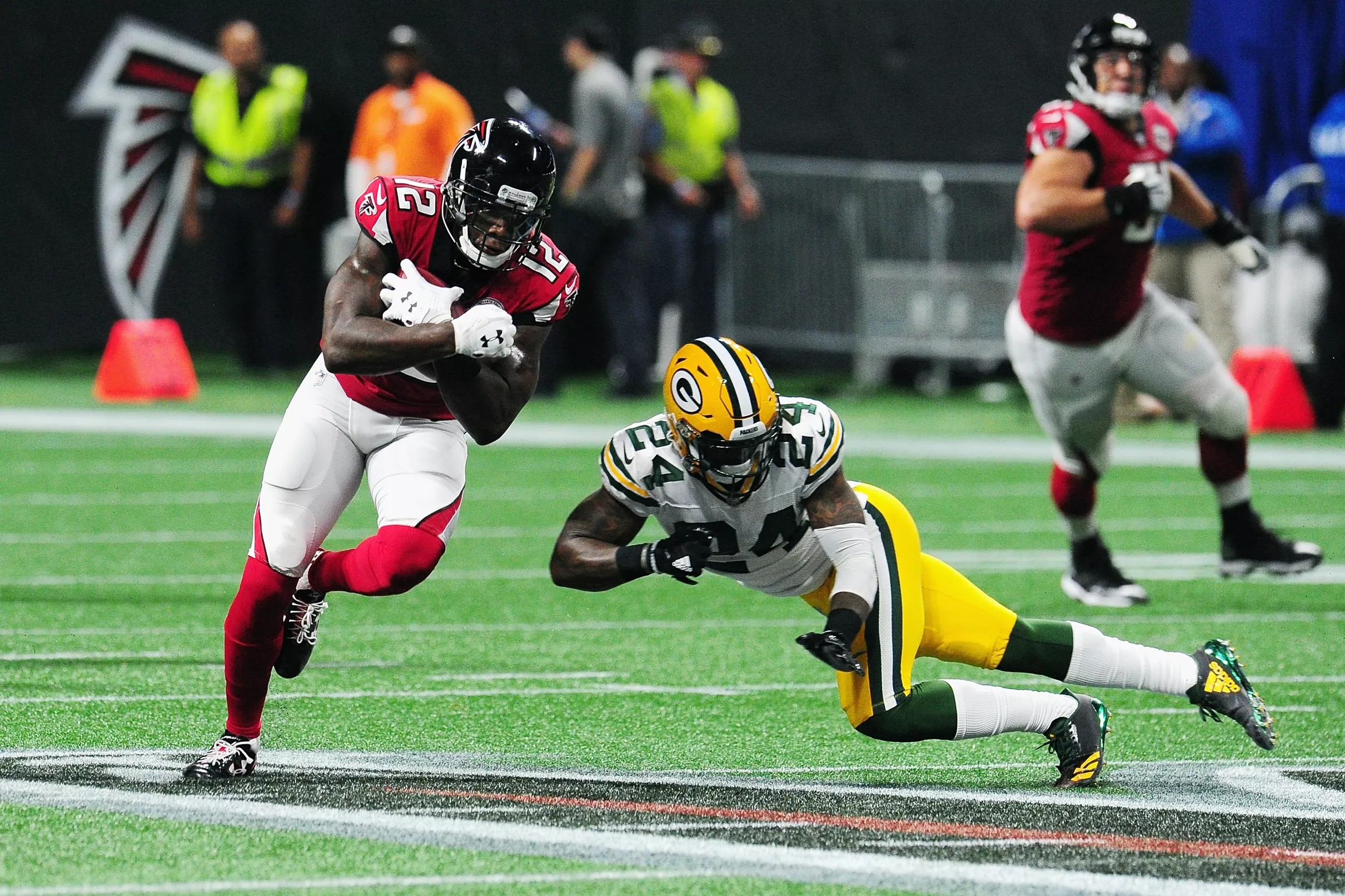 Falcons vs. Packers recap Injuries plague both teams, but Atlanta wins big