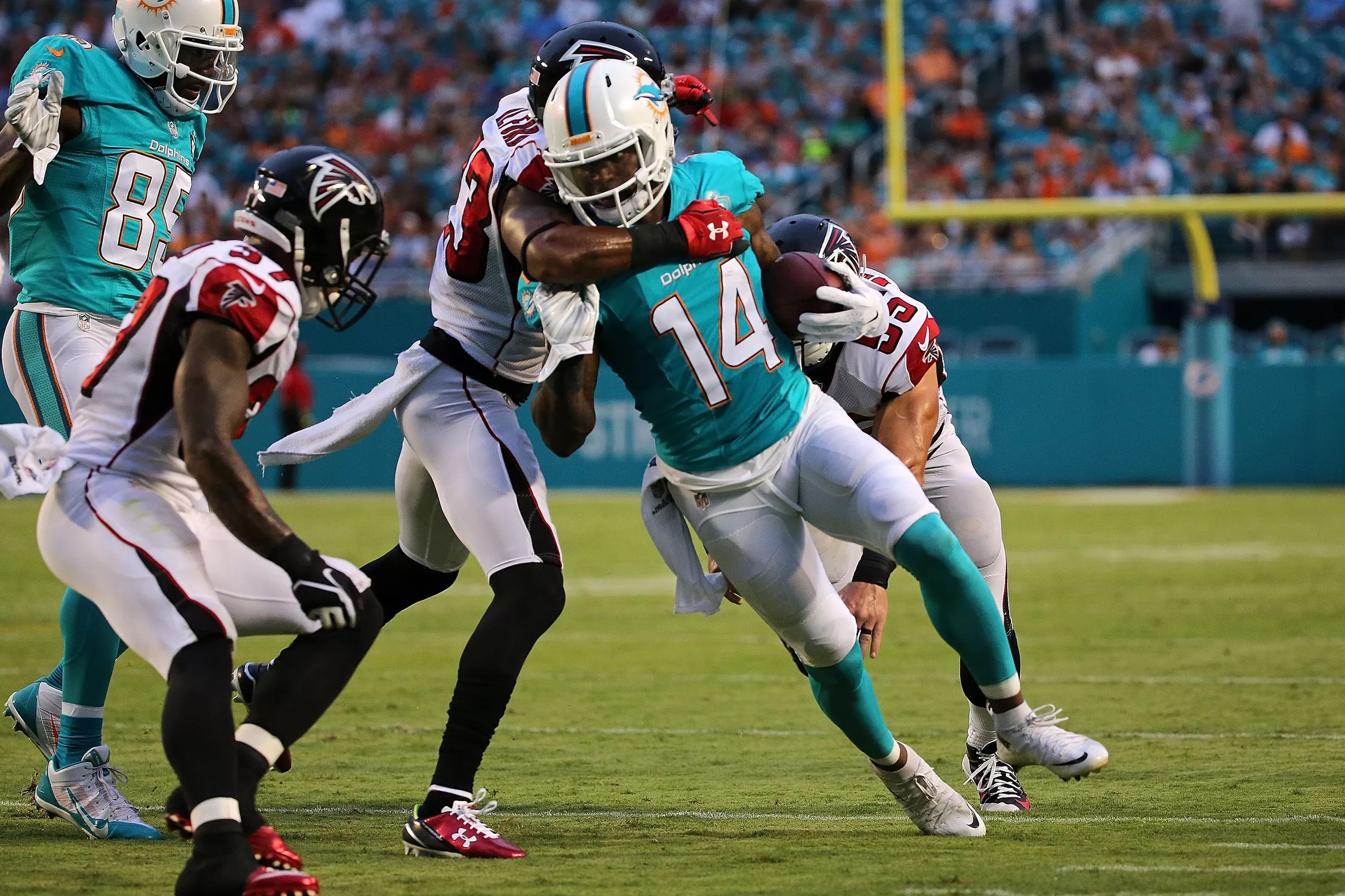 falcons-vs-dolphins-top-matchups-to-watch