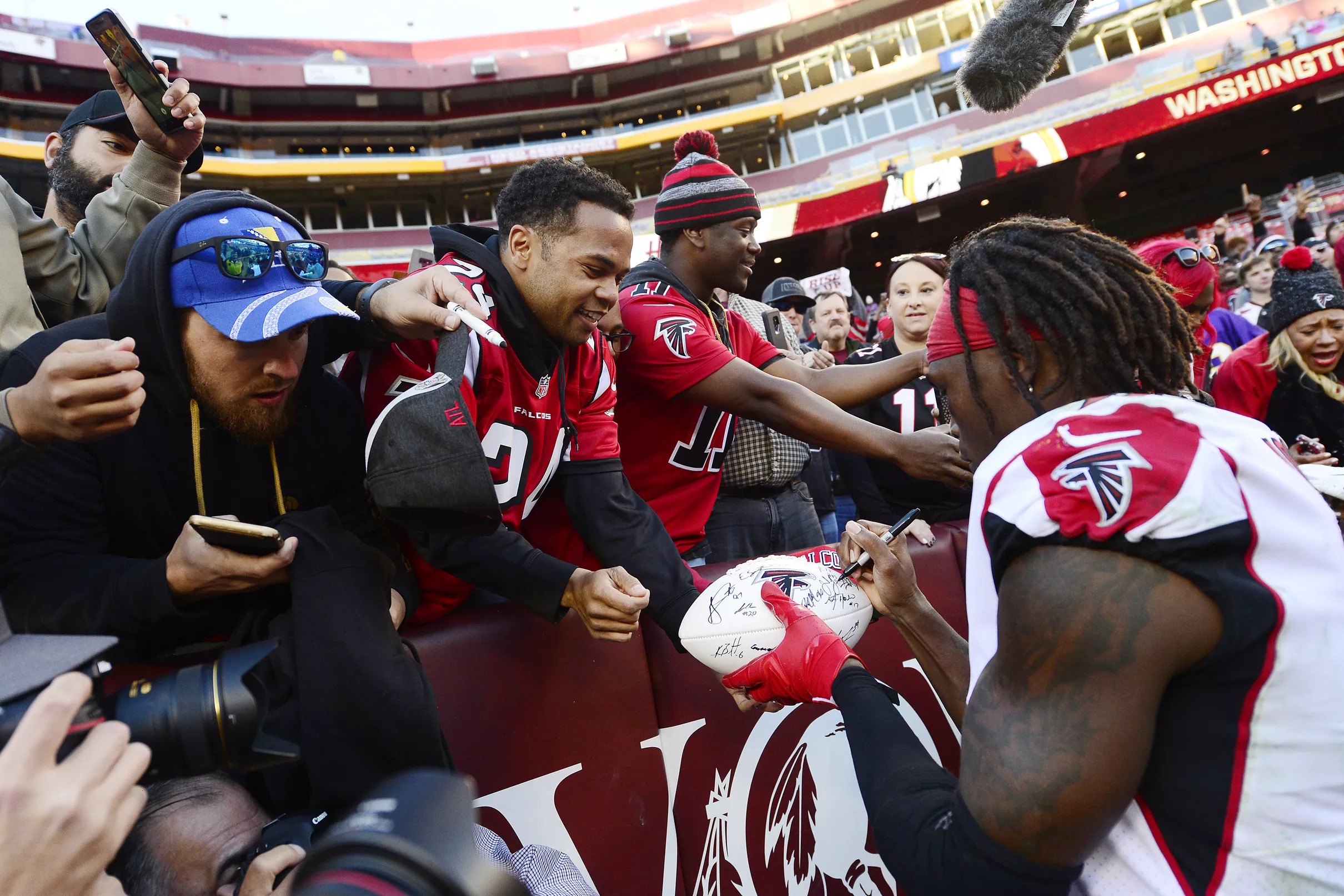 Julio Jones fastest receiver in NFL history to reach 10,000 yards