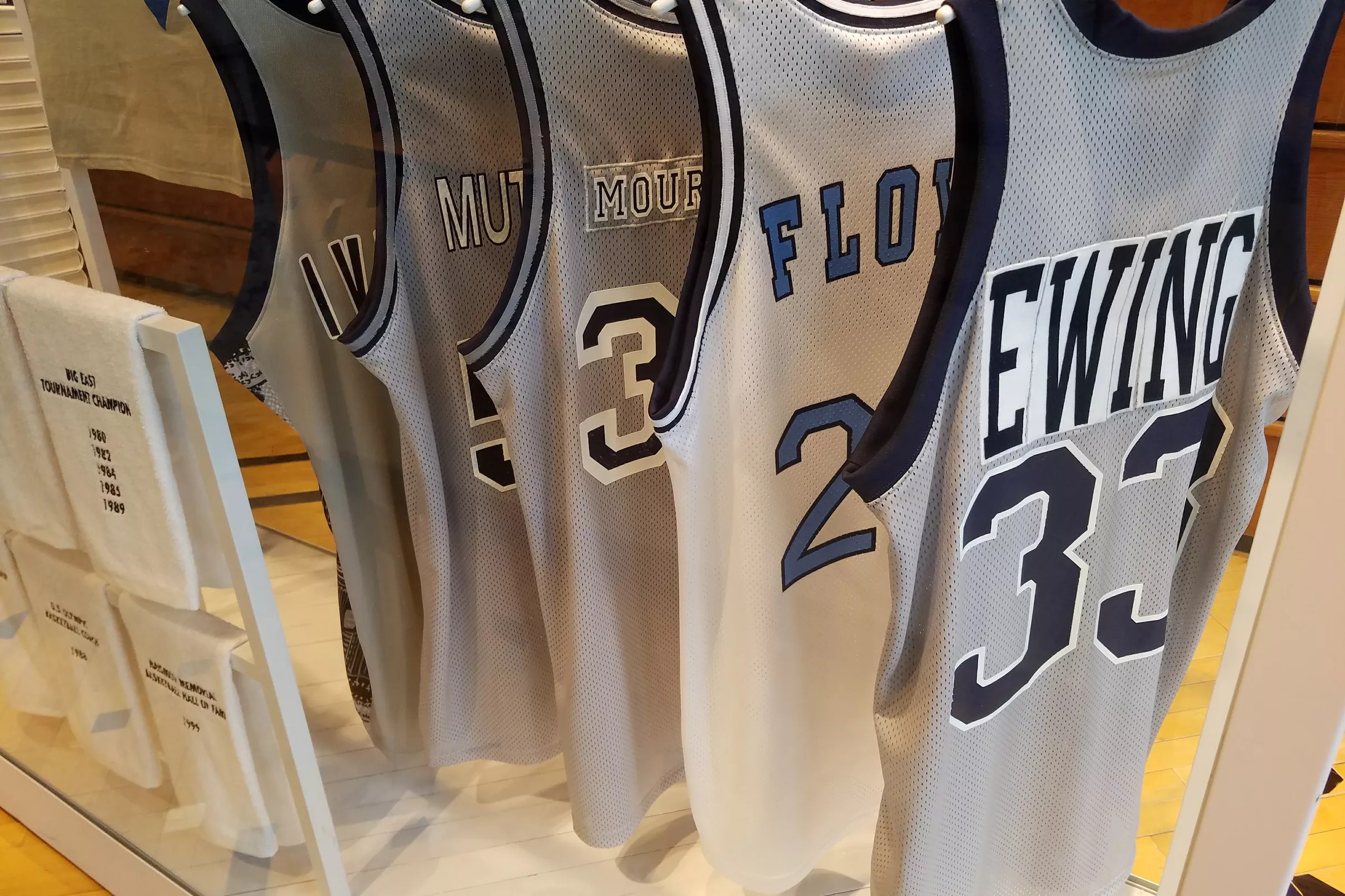 georgetown hoyas sneakers