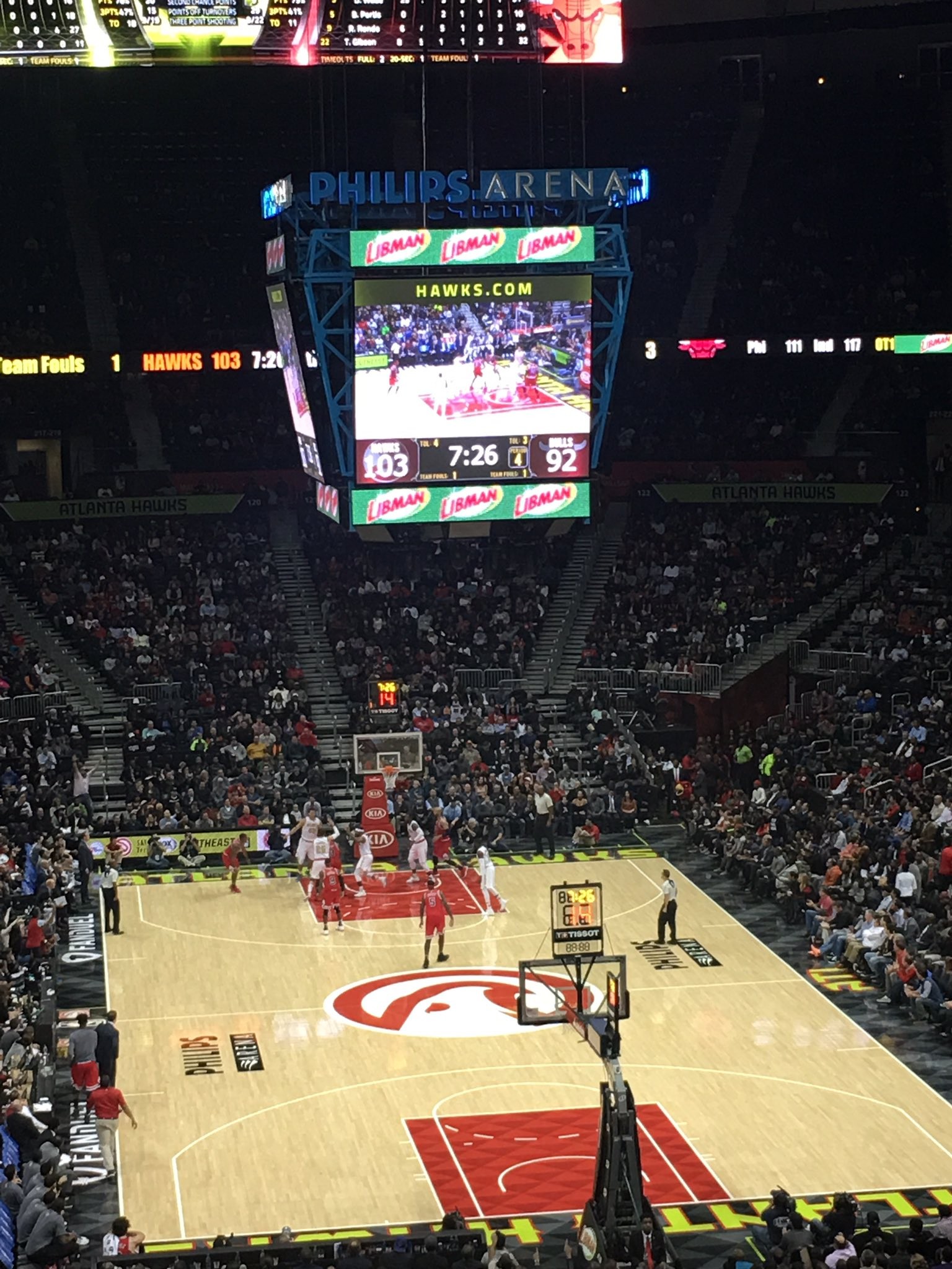 Olé Hawks Fans Enjoy Win Over Bulls
