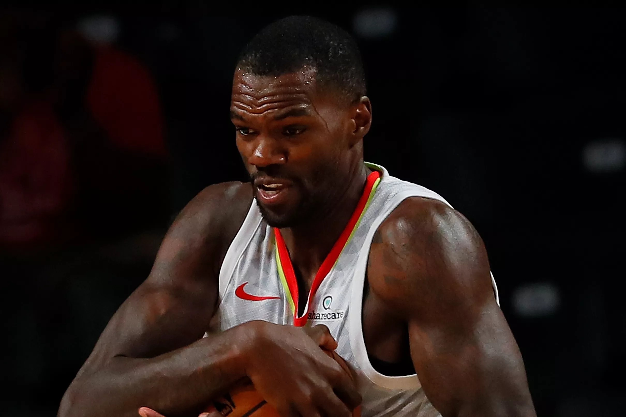 Dewayne Dedmon Reportedly Agrees To Contract With Sacramento Kings