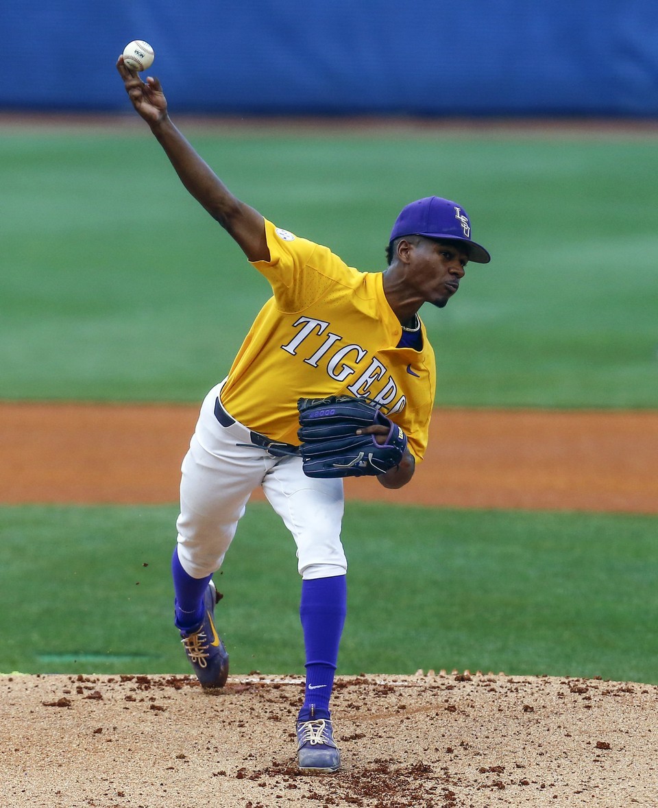 LSU goes into Regional with two starting pitchers out for the weekend