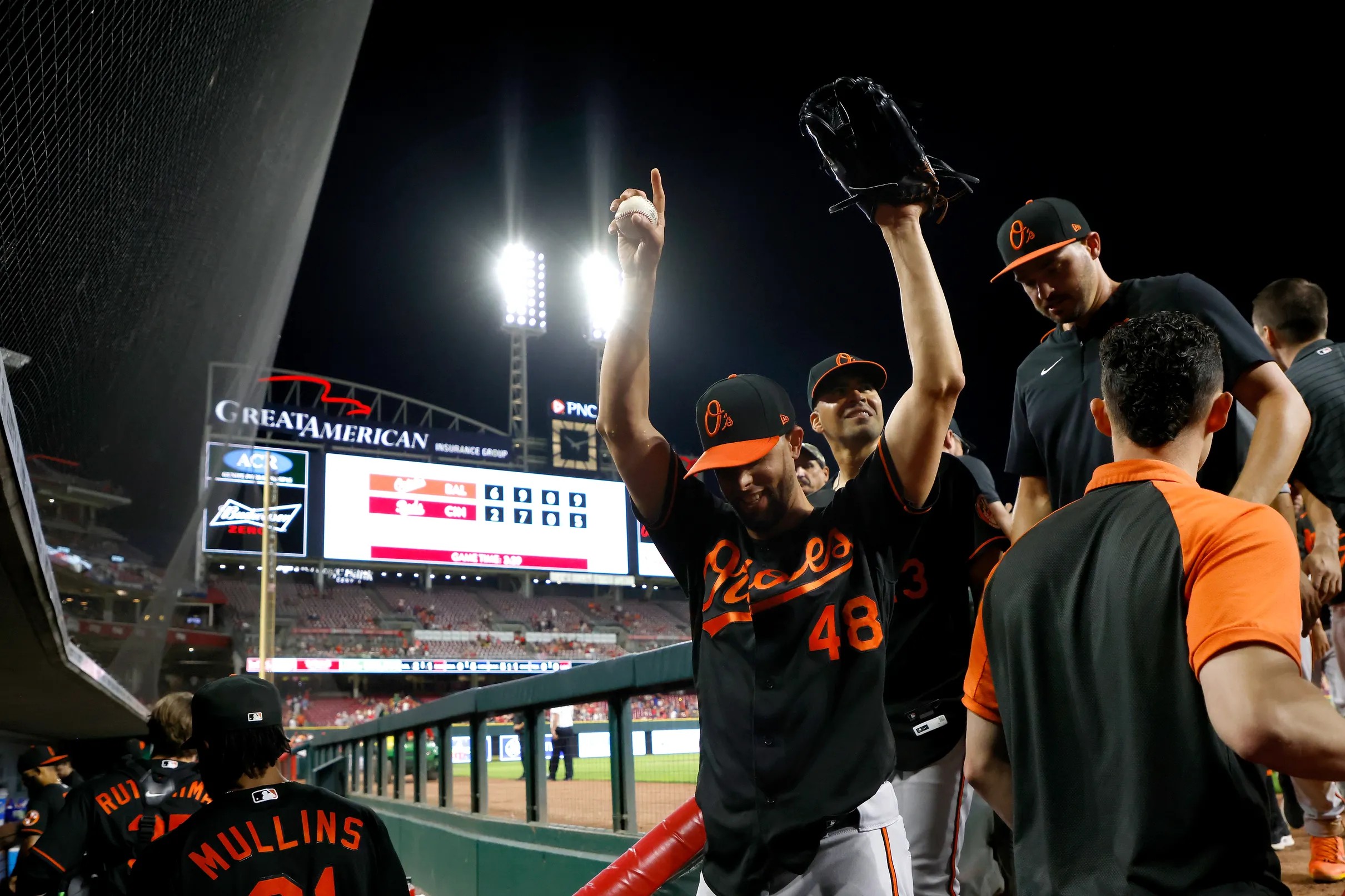 Orioles trade López to Twins