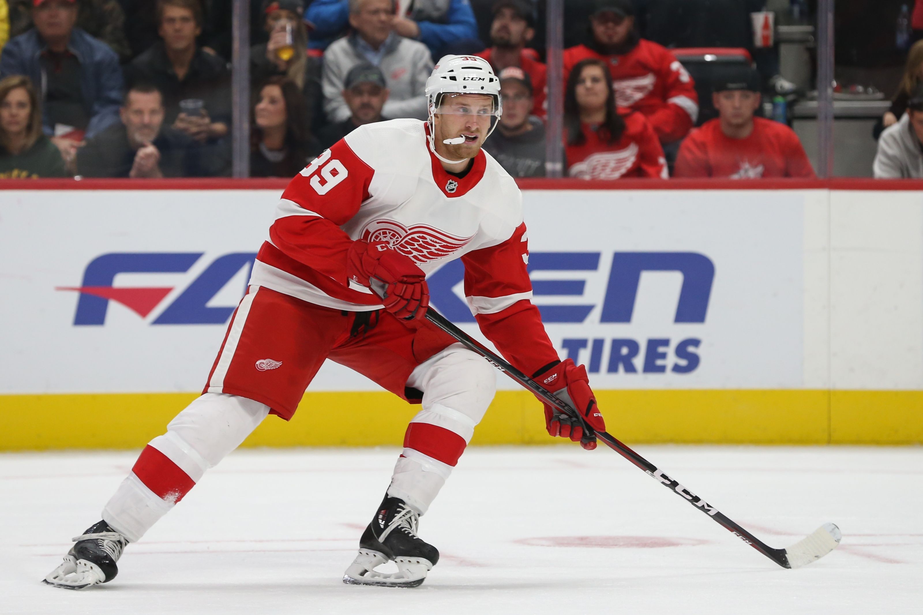 Detroit Red Wings: Anthony Mantha Needs To Fuel The Engine