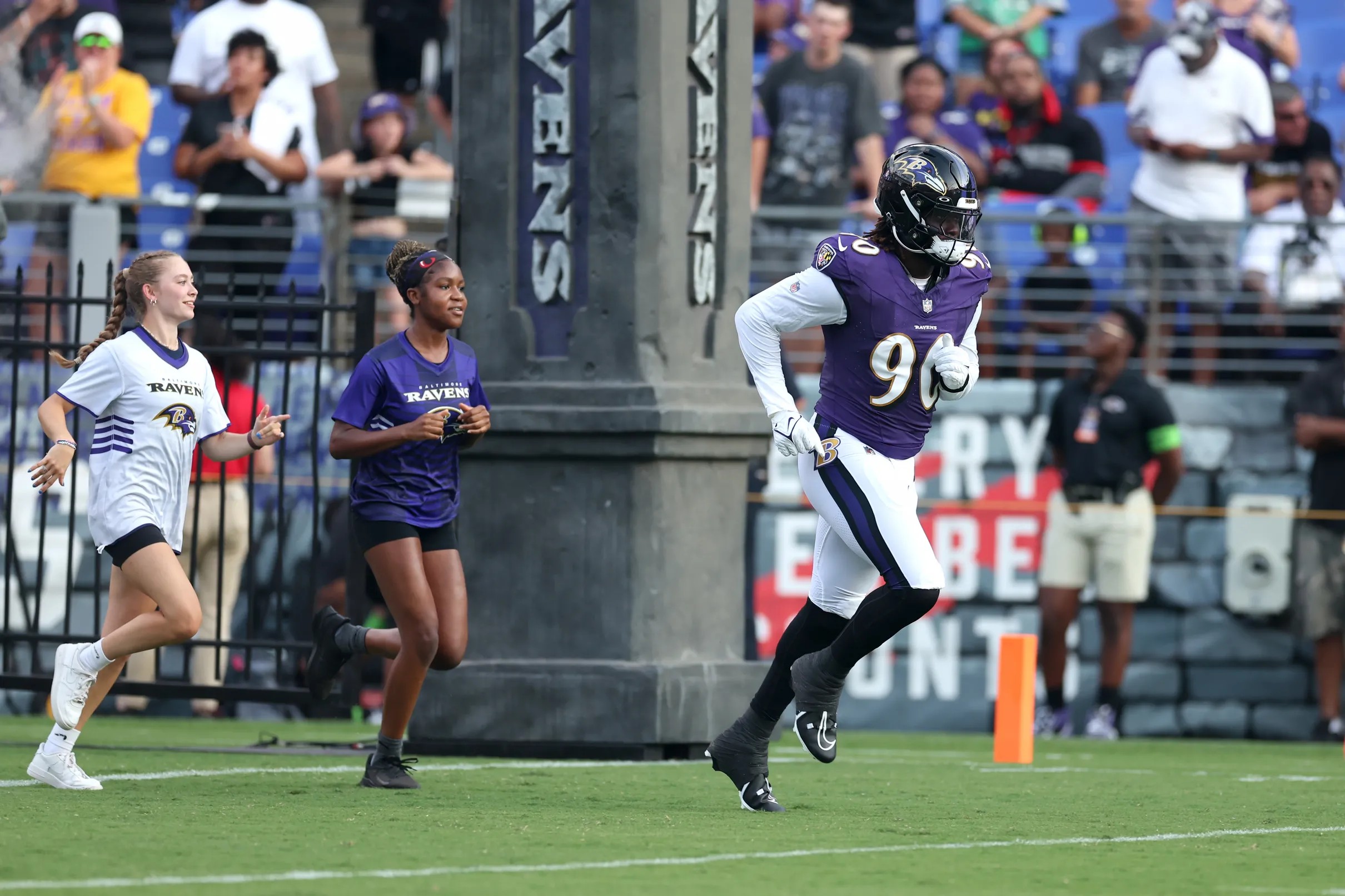 Ravens OLBs Tyus Bowser, David Ojabo return to practice