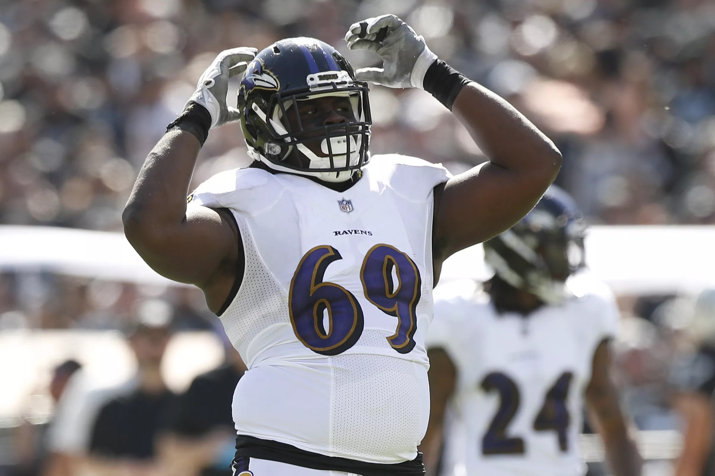 Ravens open as touchdown favorites over Chicago