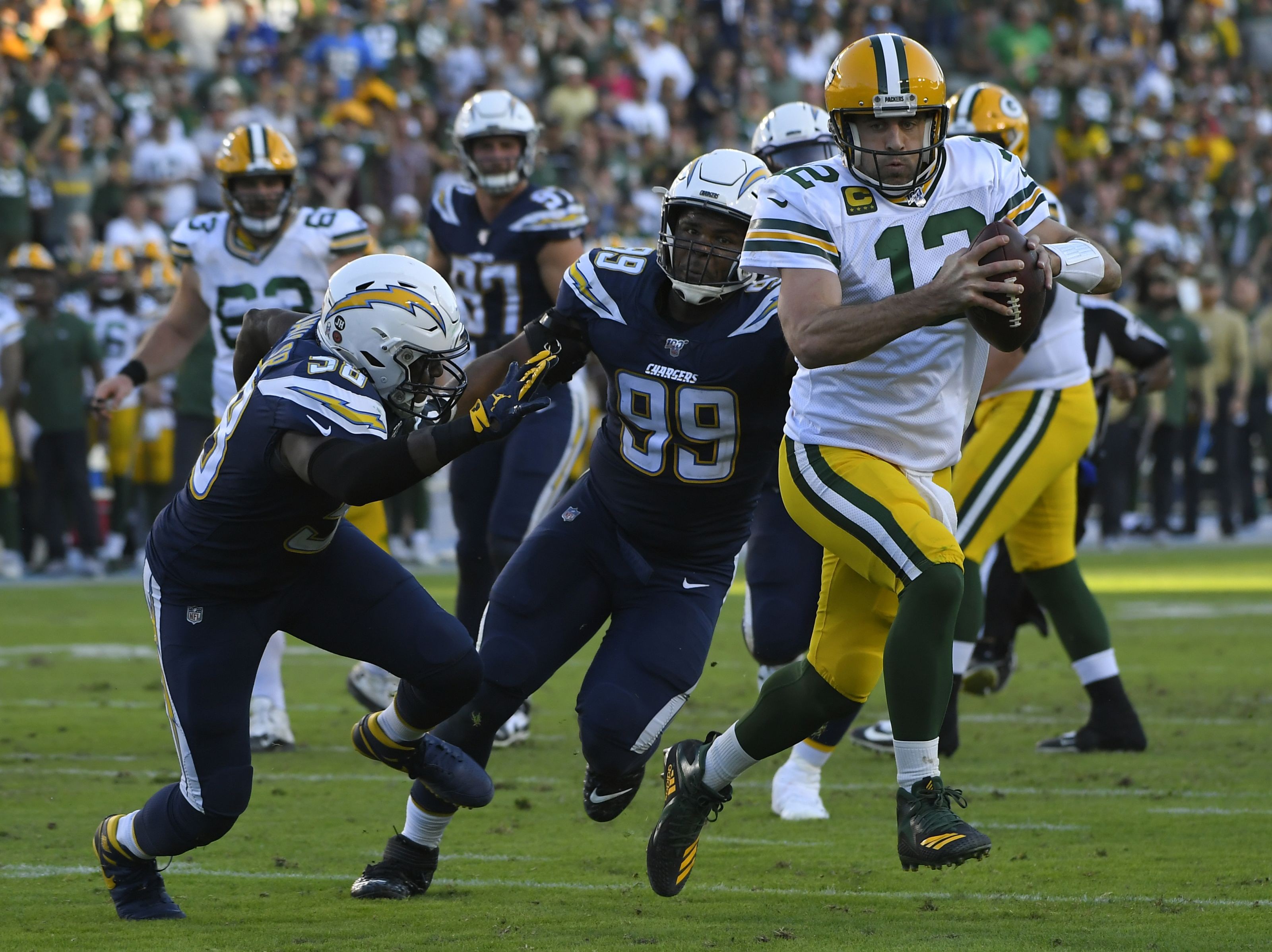This Undrafted Rookie Is Making Headlines At Chargers Camp (Day 3) - b4q5gw5