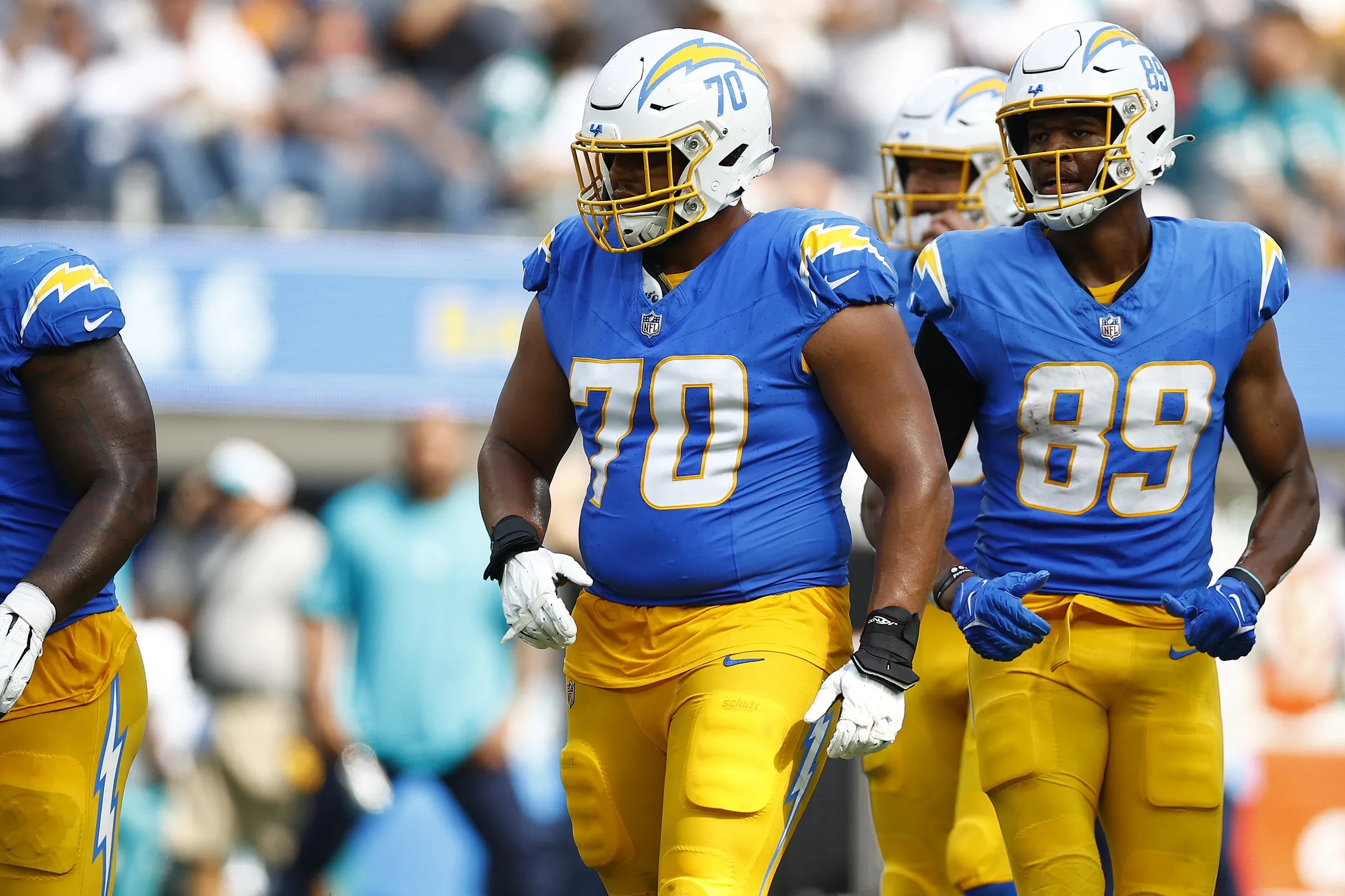 Chargers News: Best and worst PFF grades vs. the Dolphins - Bolts