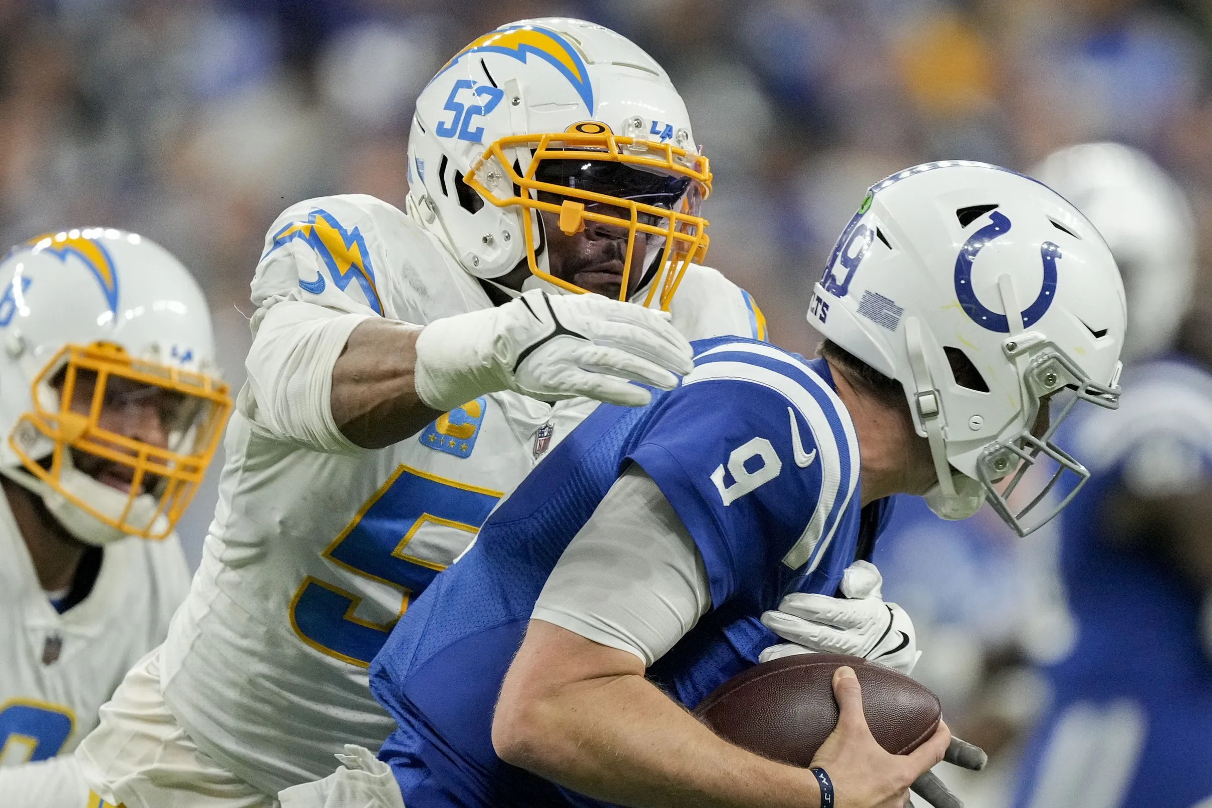 Chargers Camp Report:  Forget The Offense, This Defense Is Electric! (Full Pads) - nfbb8p8