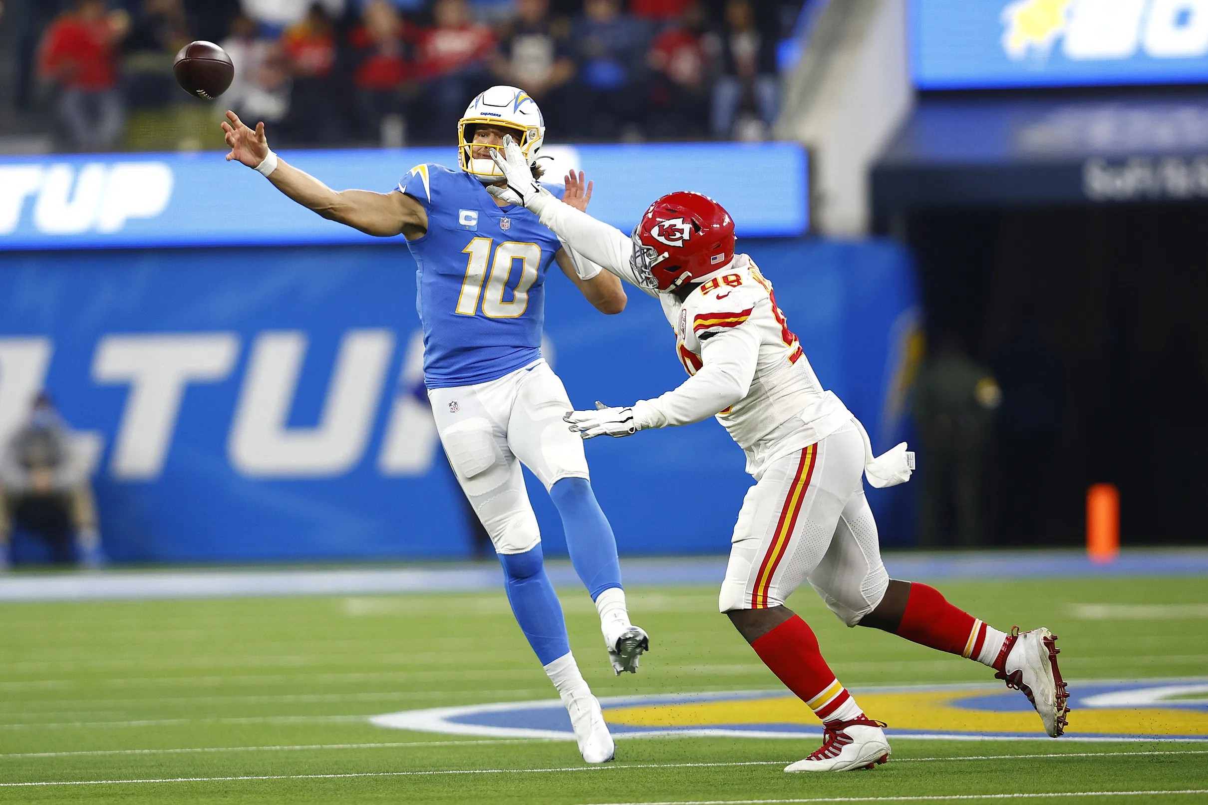Chargers vs. Chiefs named a top5 primetime game of 2022