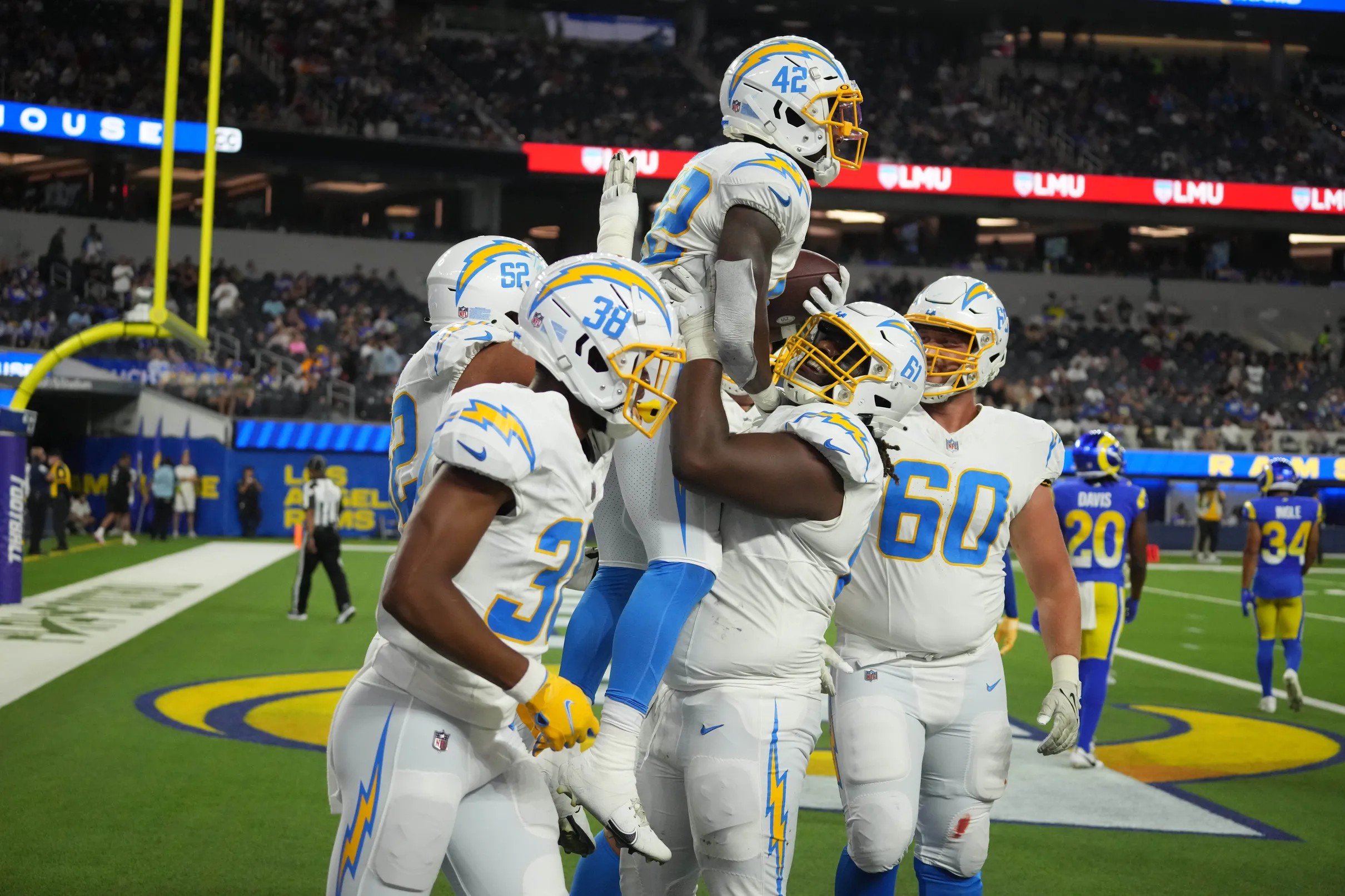 FINAL: Los Angeles Rams Fall to Los Angeles Chargers 34-17 in