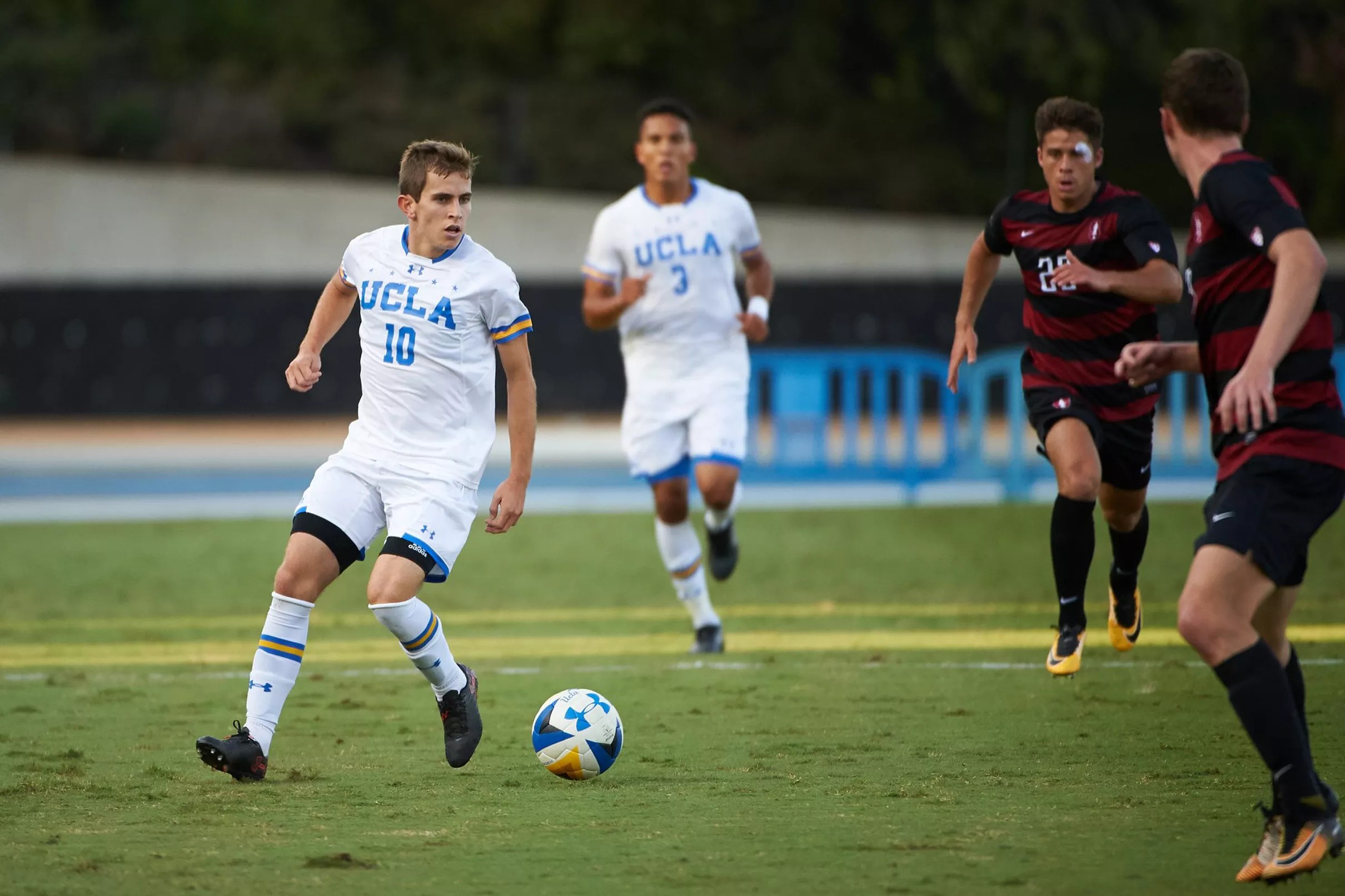 UCLA Men’s Soccer Tries to Avoid First Losing Season Since 1952