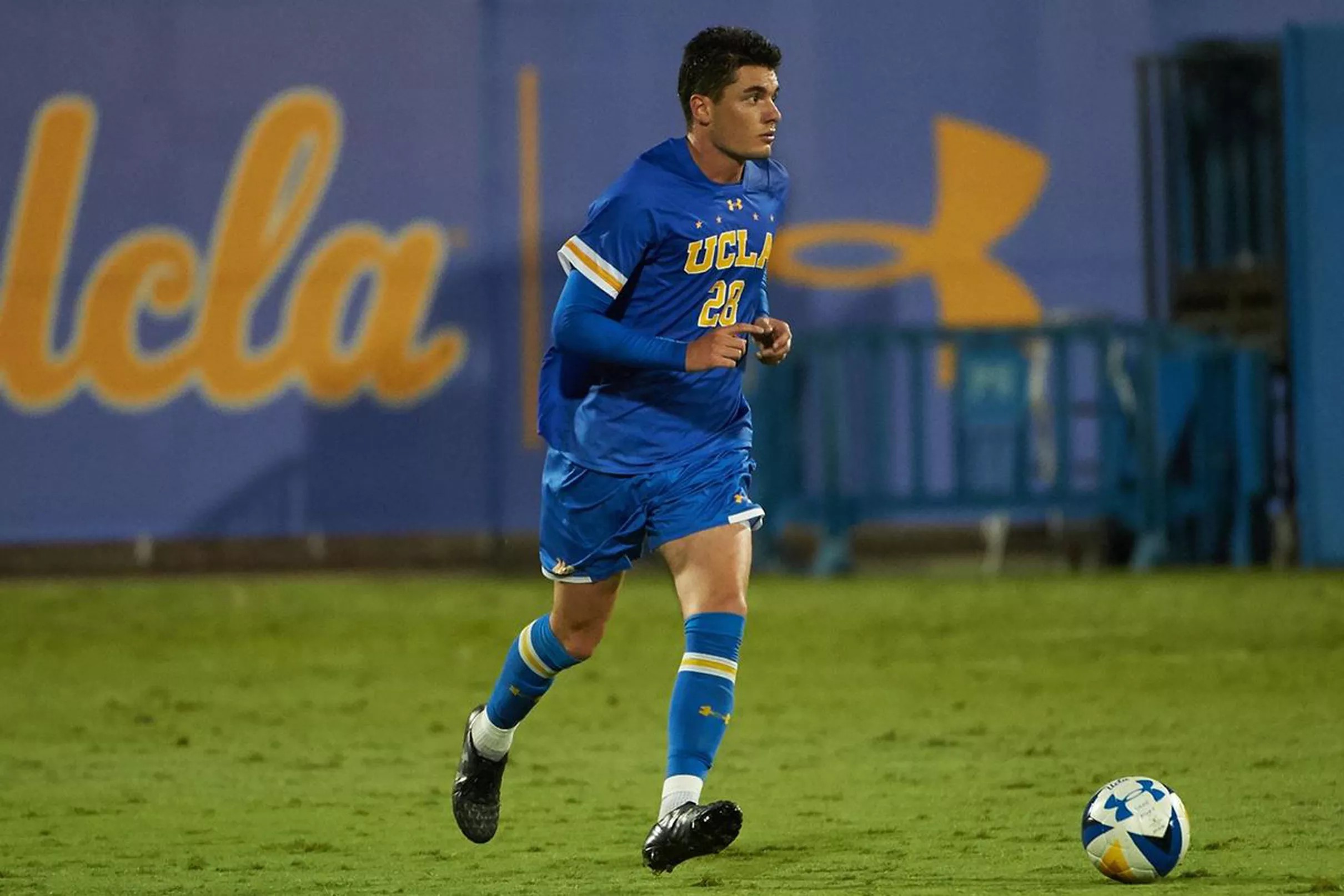 UCLA Men’s Soccer Bruins Start Season Versus Northwestern