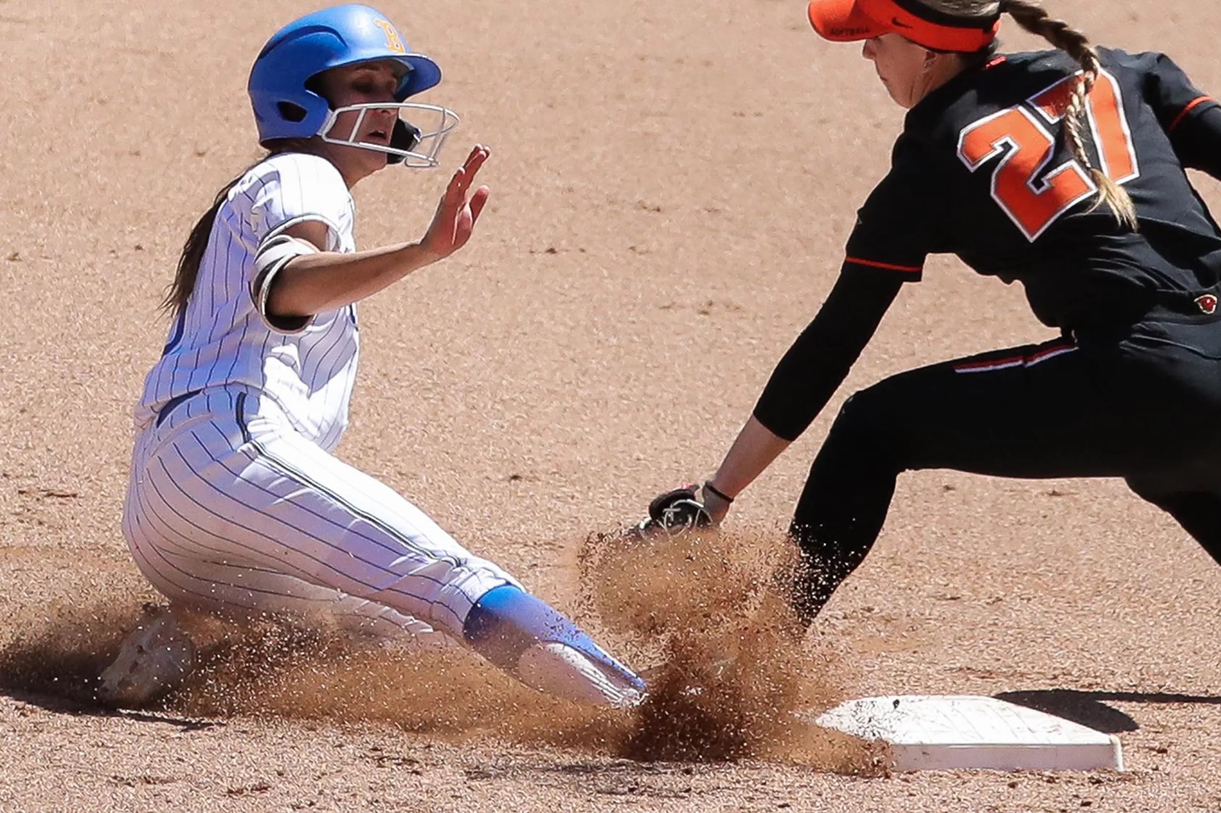 UCLA Softball Returns Home For a Midweek Game Against Cal State Northridge