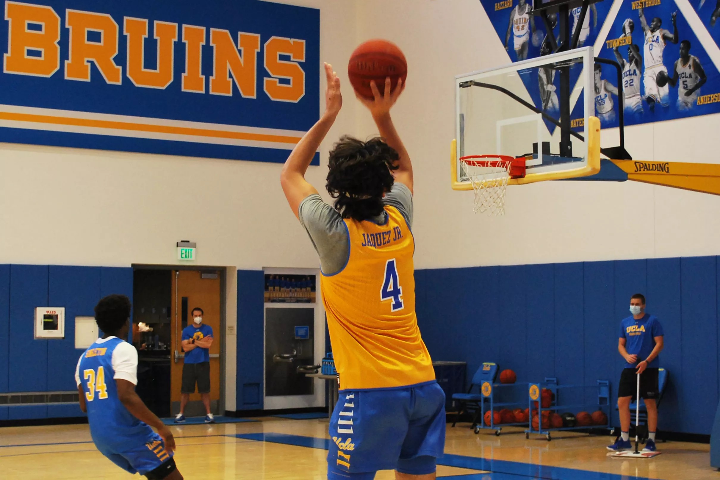 UCLA Basketball workout photos tease what’s to come in 202021