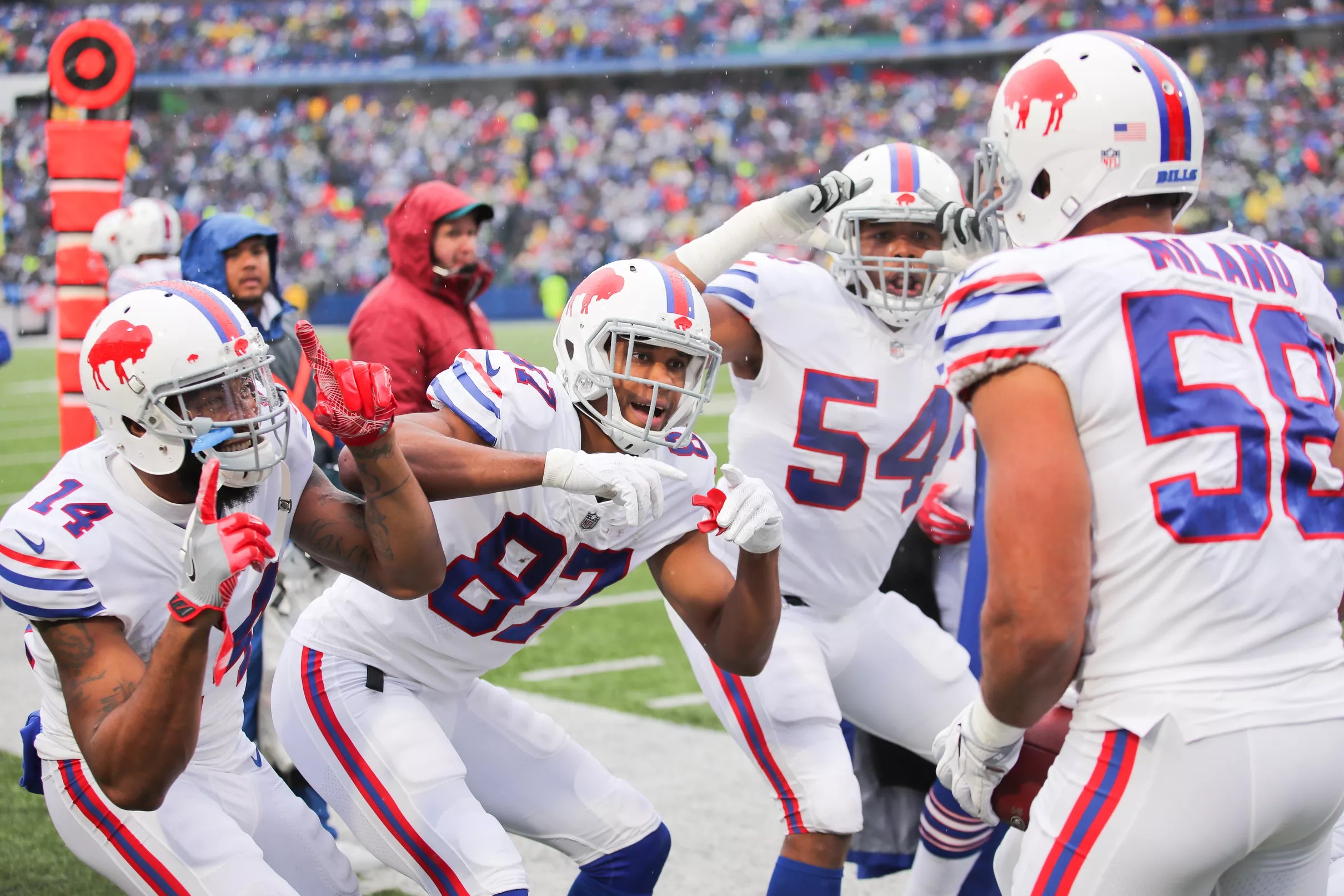 Defense rebounds and carries Buffalo Bills to victory over Oakland Raiders