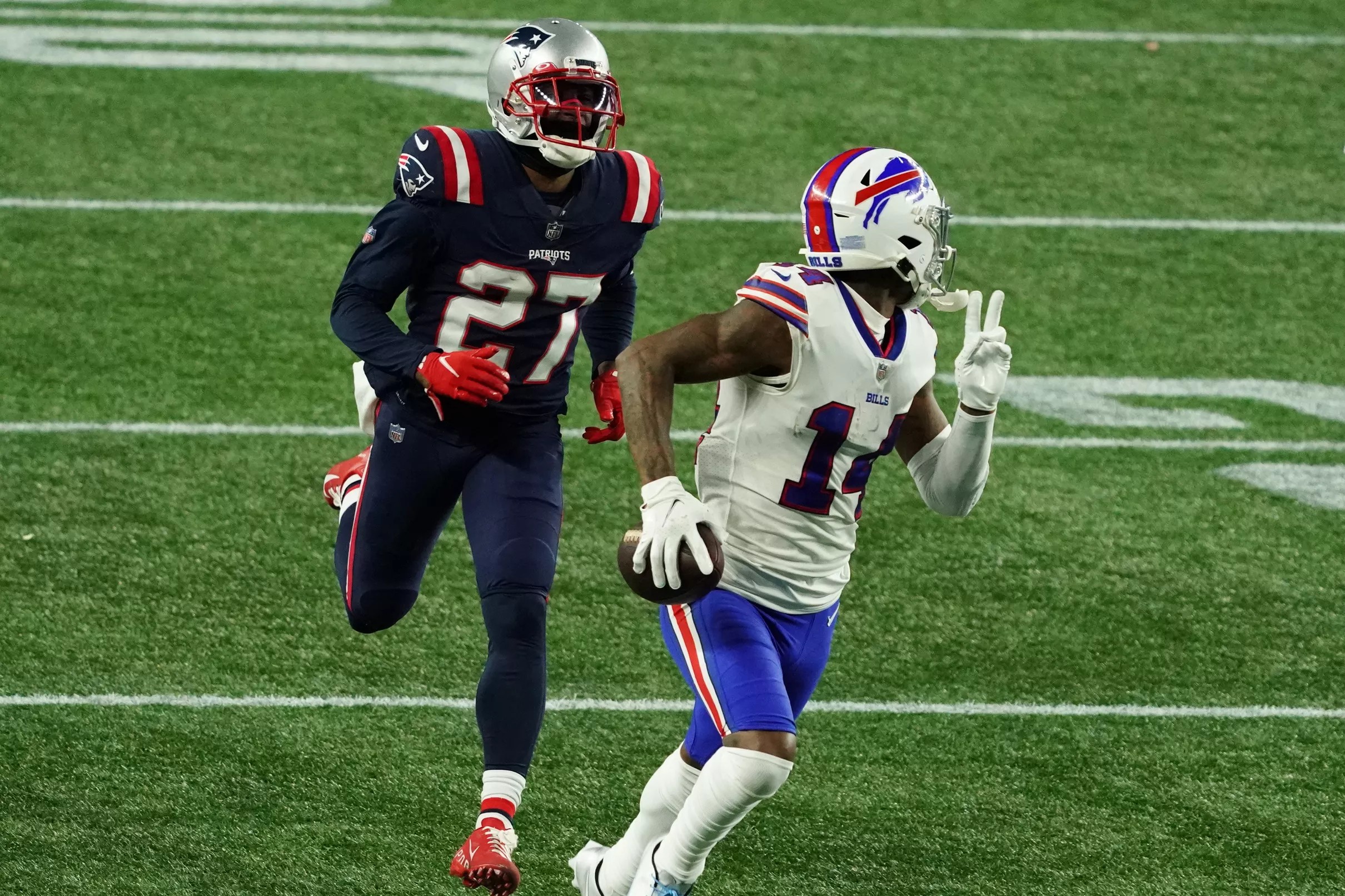 Buffalo Bills receiver Stefon Diggs named AFC Offensive Player of the Week