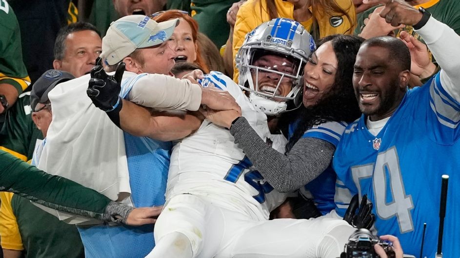 Lions beat Packers on TNF, take early control of NFC North