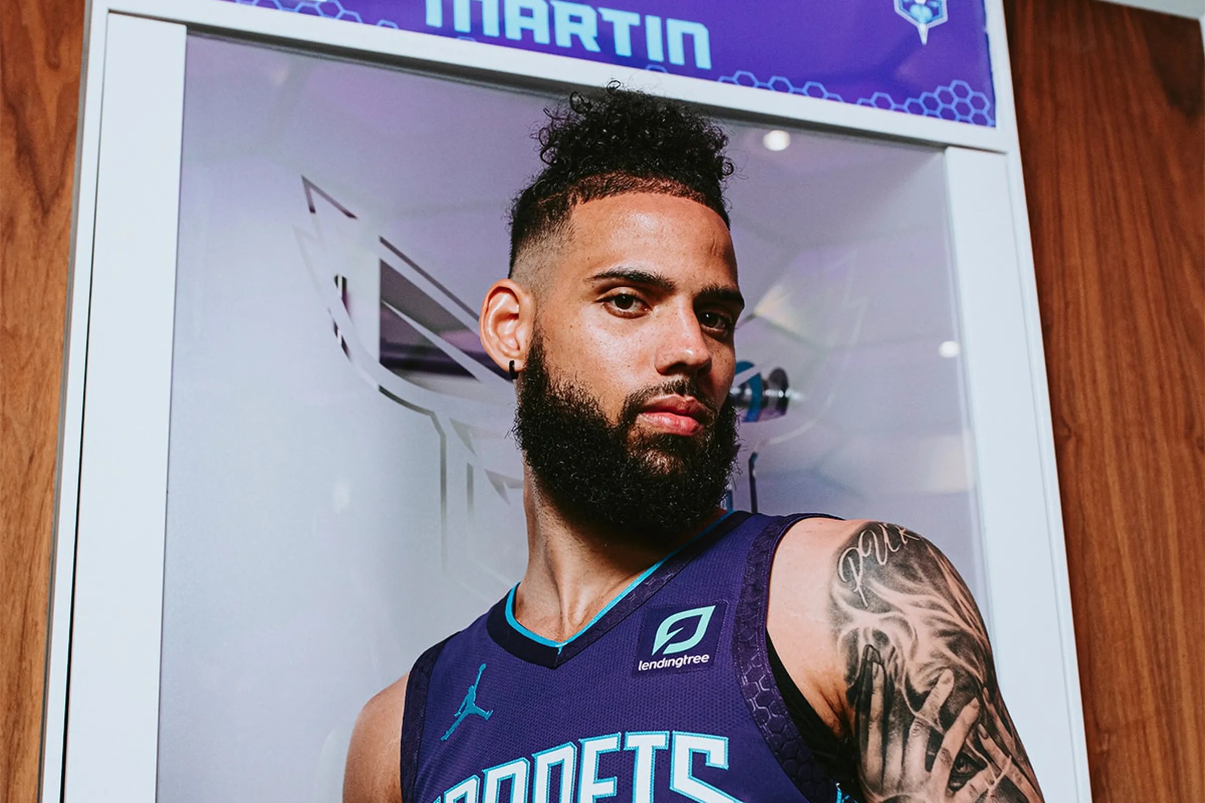 Hornets Unveil New Statement Uniform For Season