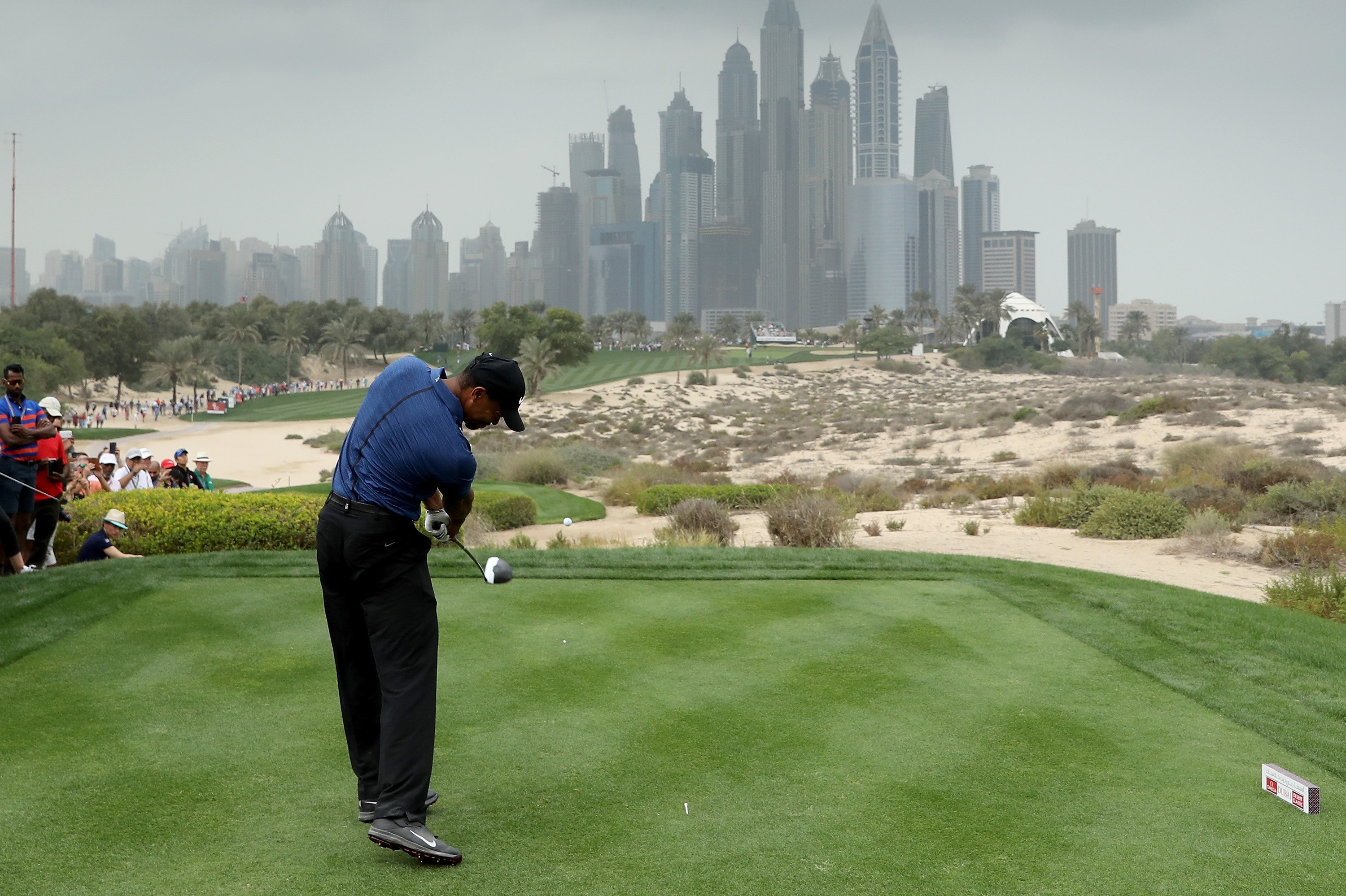 Tiger Woods at Dubai Desert Classic 2017: Thursday Score and Reaction