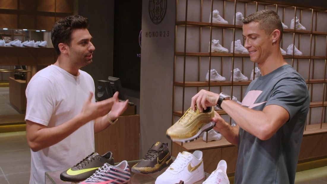 Cristiano Ronaldo goes sneaker shopping 