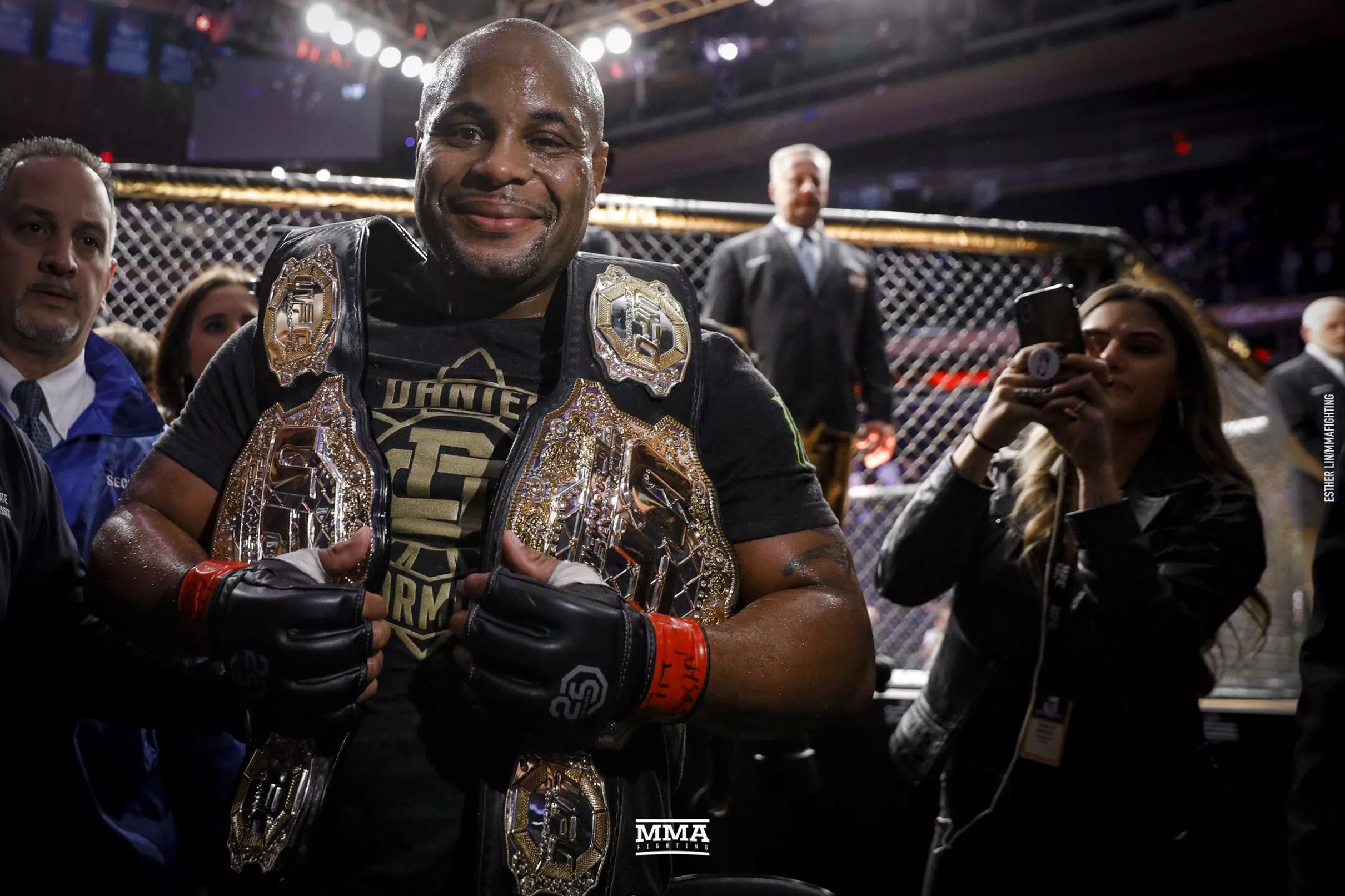 Daniel Cormier wins first Best MMA Fighter ESPY