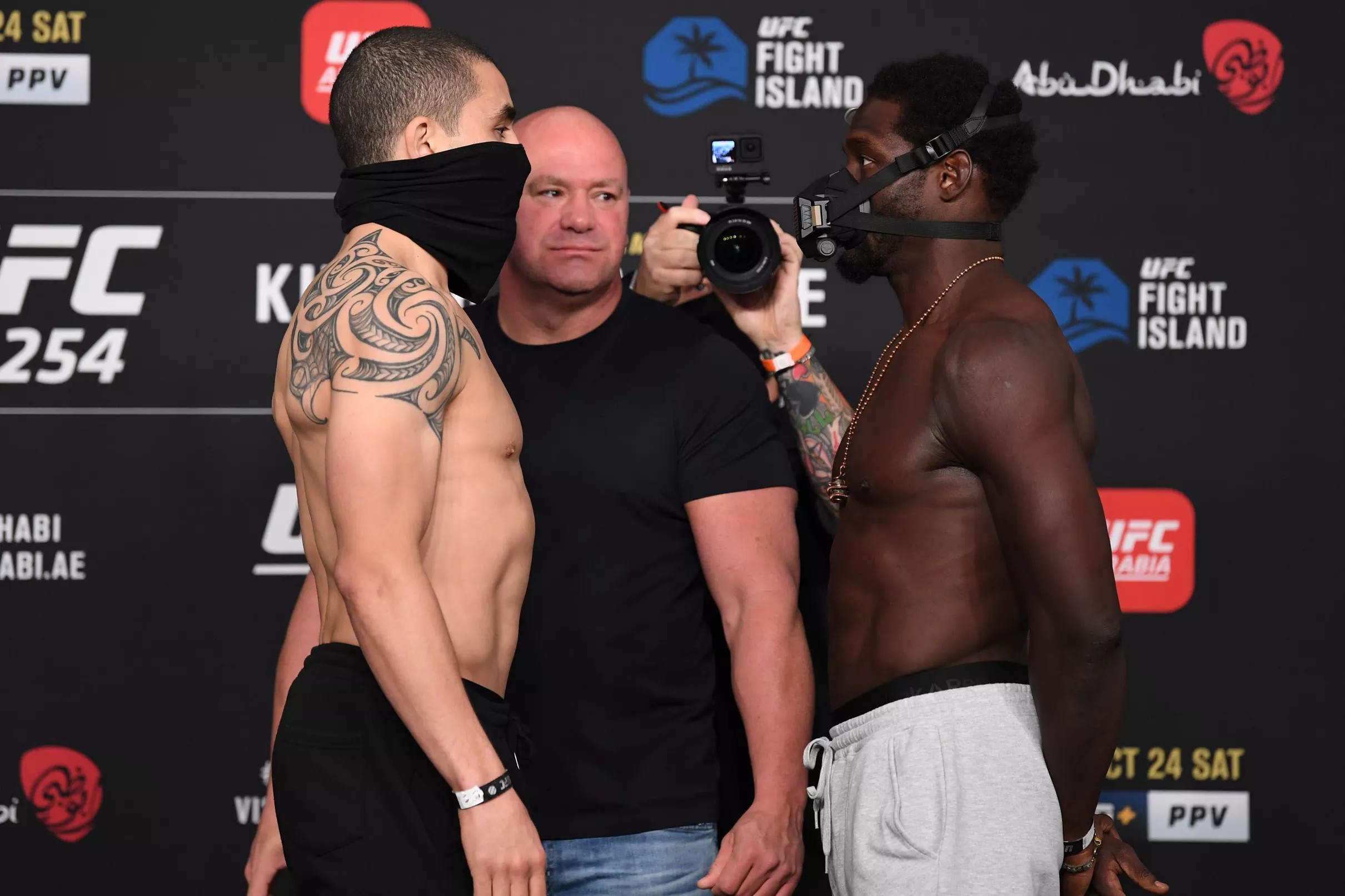 UFC 254 live blog: Robert Whittaker vs. Jared Cannonier 