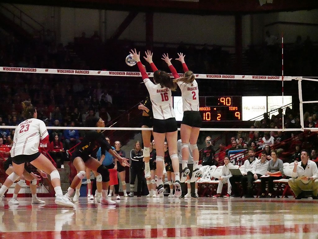 Volleyball Badgers clinch outright Big Ten title and top