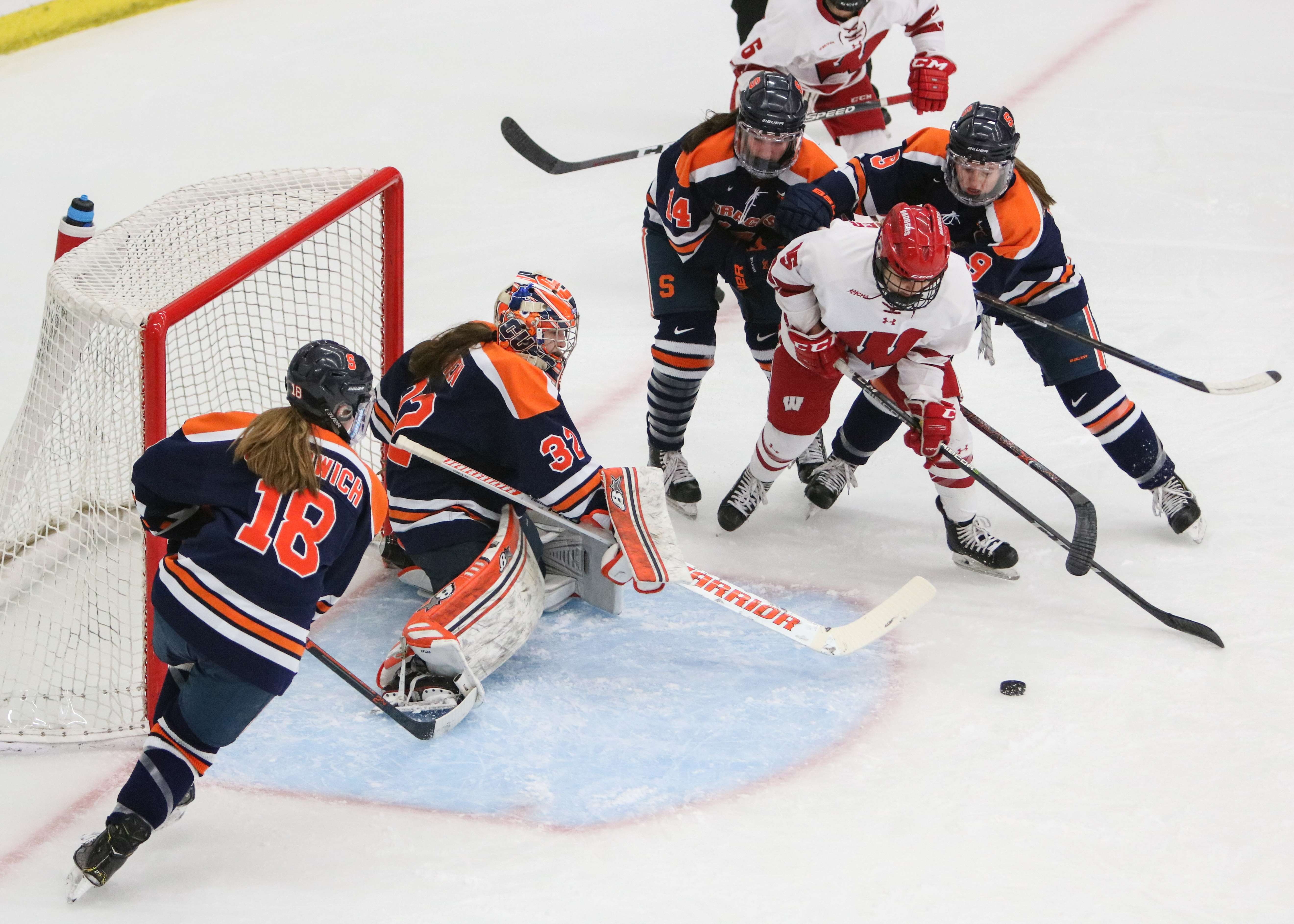 Women’s Hockey: Badgers reclaim No. 1 national ranking after Country