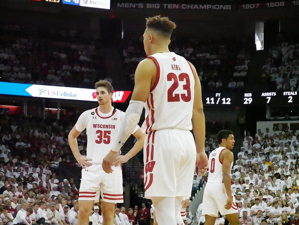 Men’s Basketball Shooting woes continue as Wisconsin