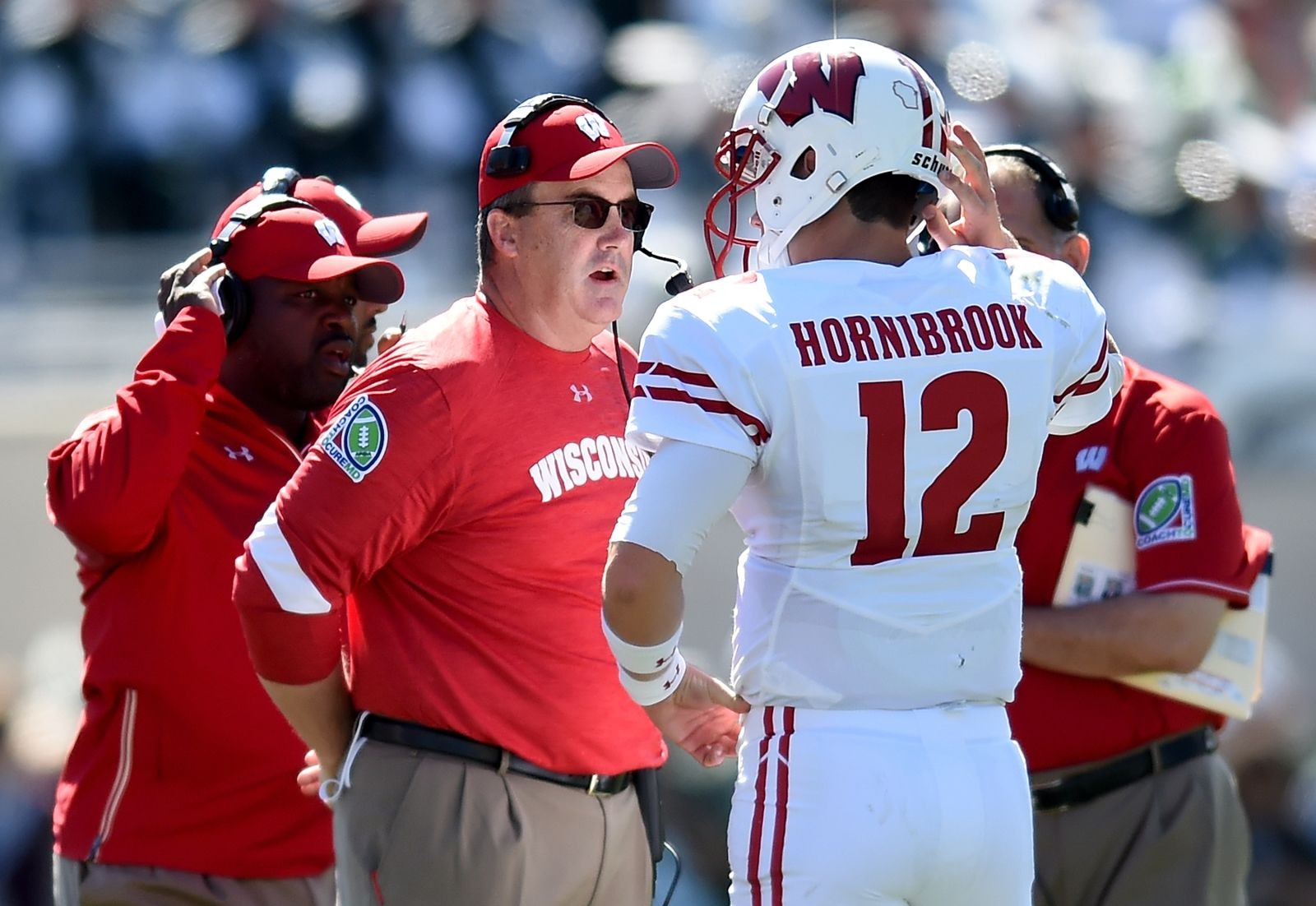 wisconsin-football-badgers-land-their-quarterback-in-2021