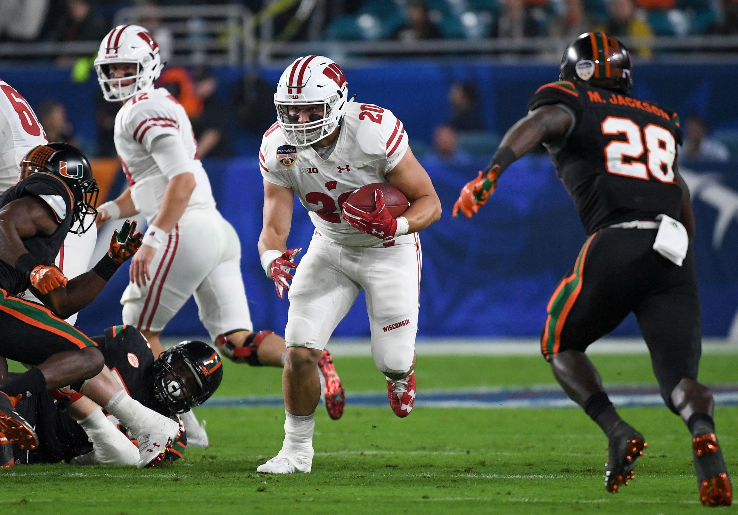 Wisconsin Football Claims 4th Straight Bowl Win