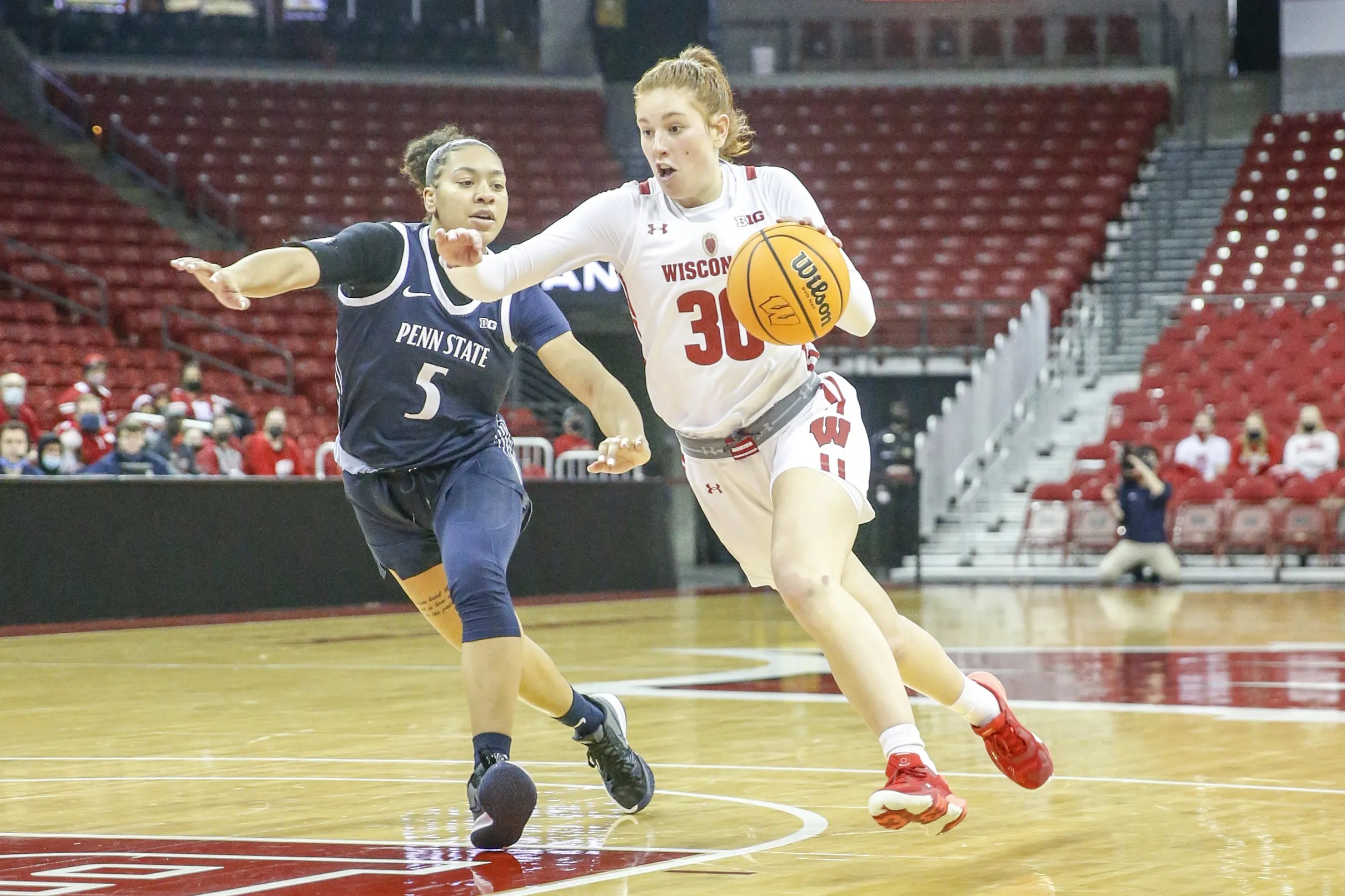 Wisconsin women’s basketball UW star Sydney Hilliard to take leave of