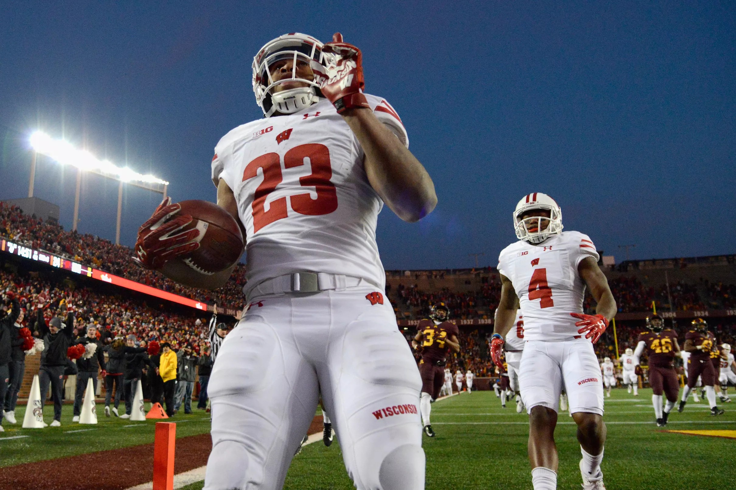 Big Ten Bowl Projections Where will the Wisconsin Badgers land?