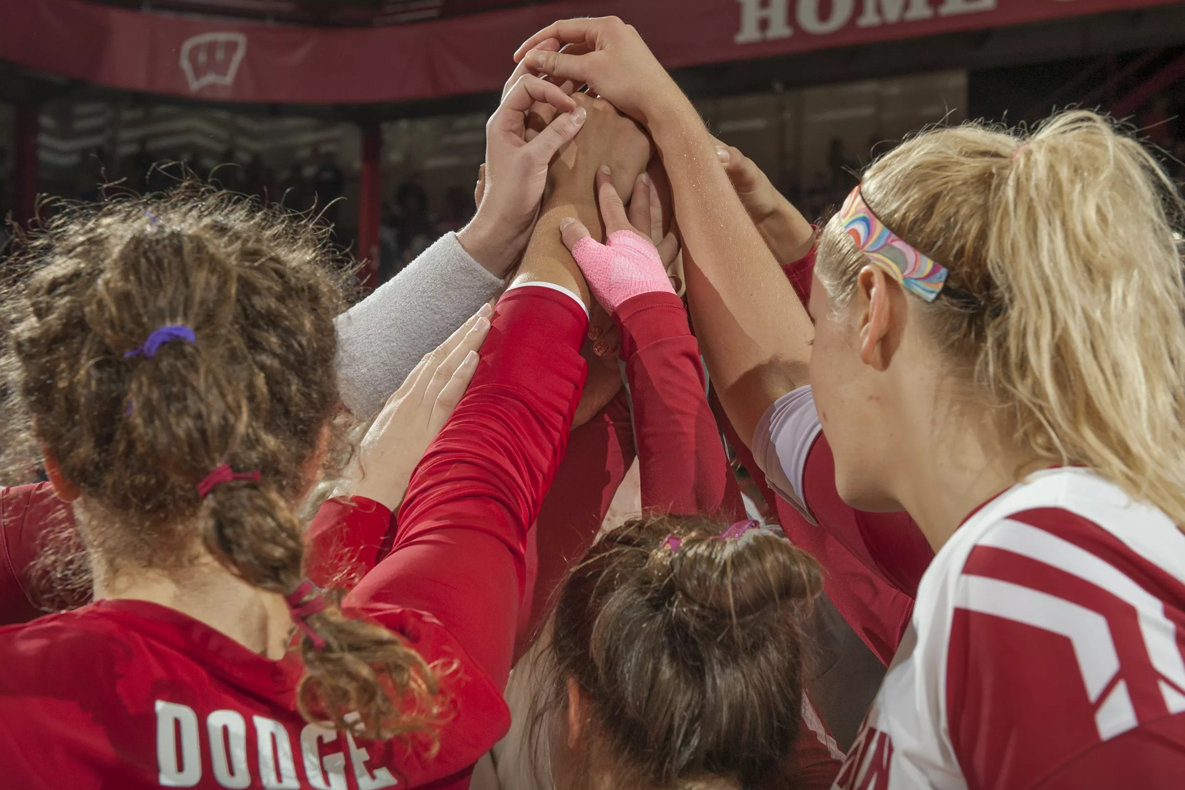 Wisconsin Volleyball Receives No 6 Overall Ncaa Tournament Seed