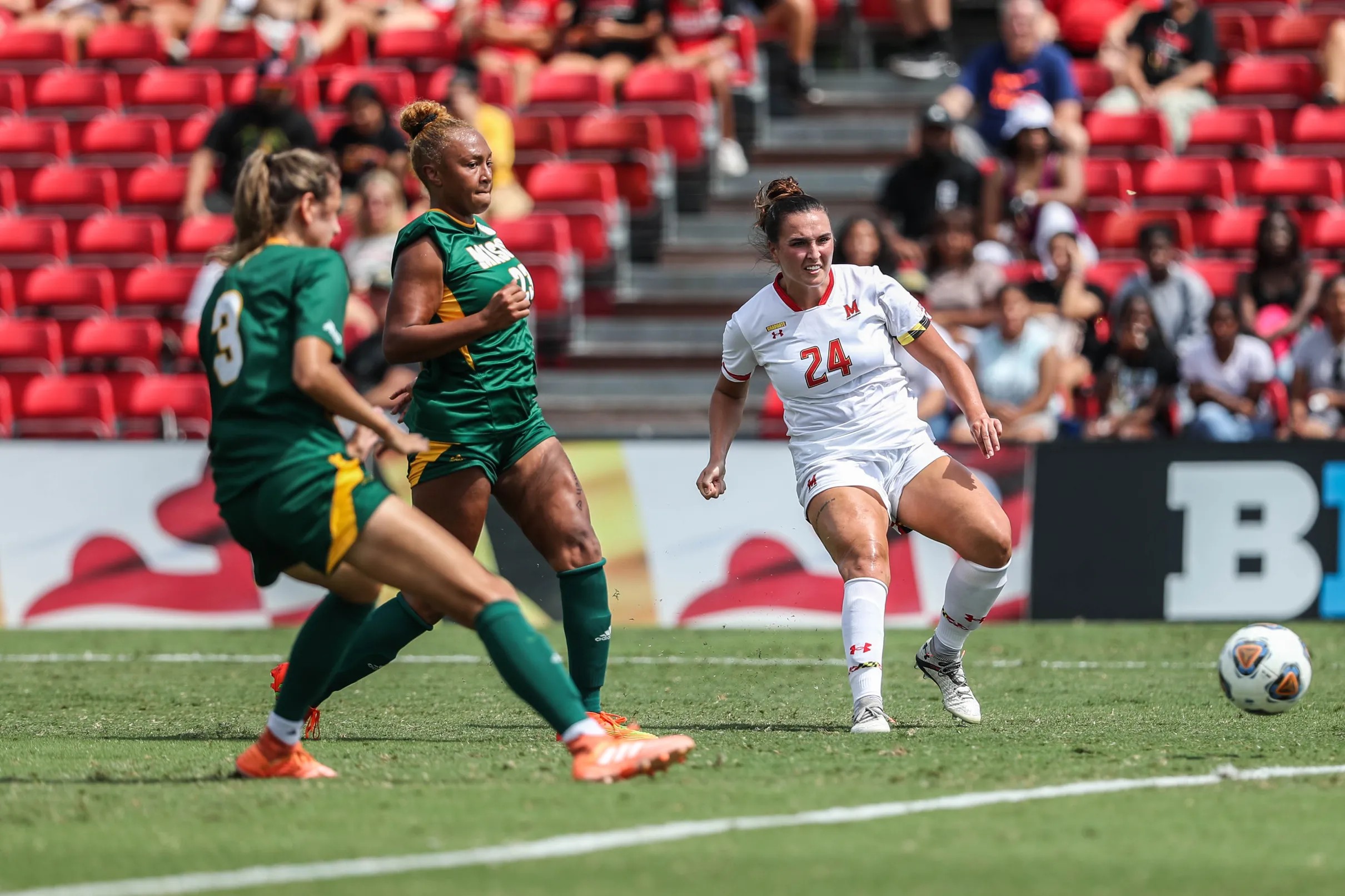 Maryland Womens Soccer Defeats George Mason For First Win Of Meg