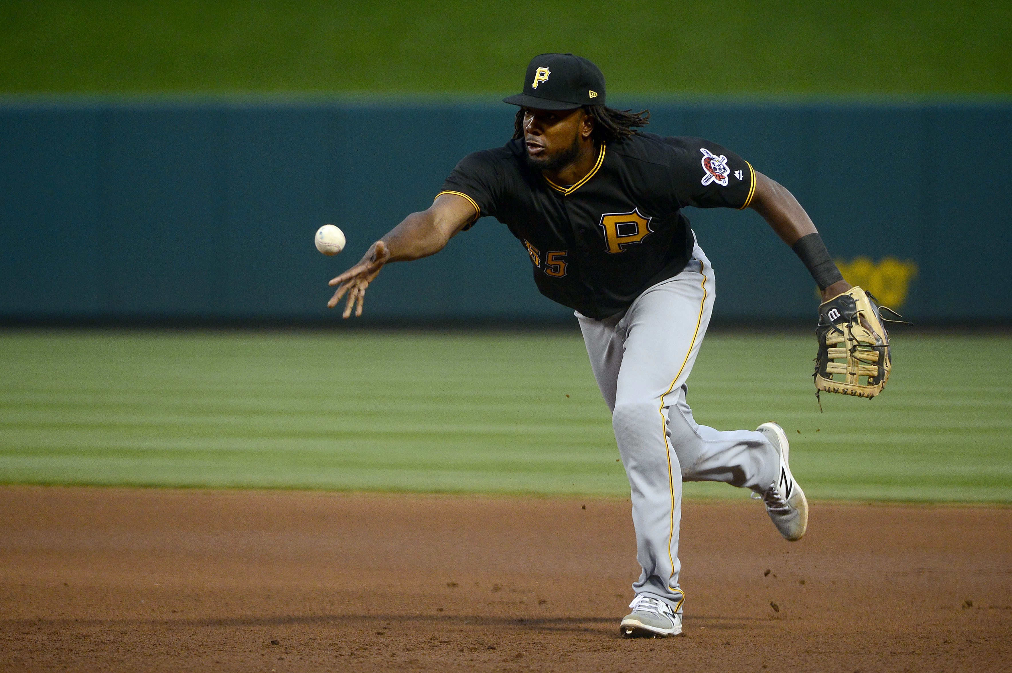 Pittsburgh Pirates Monday Minute: Josh Bell and John Jaso 