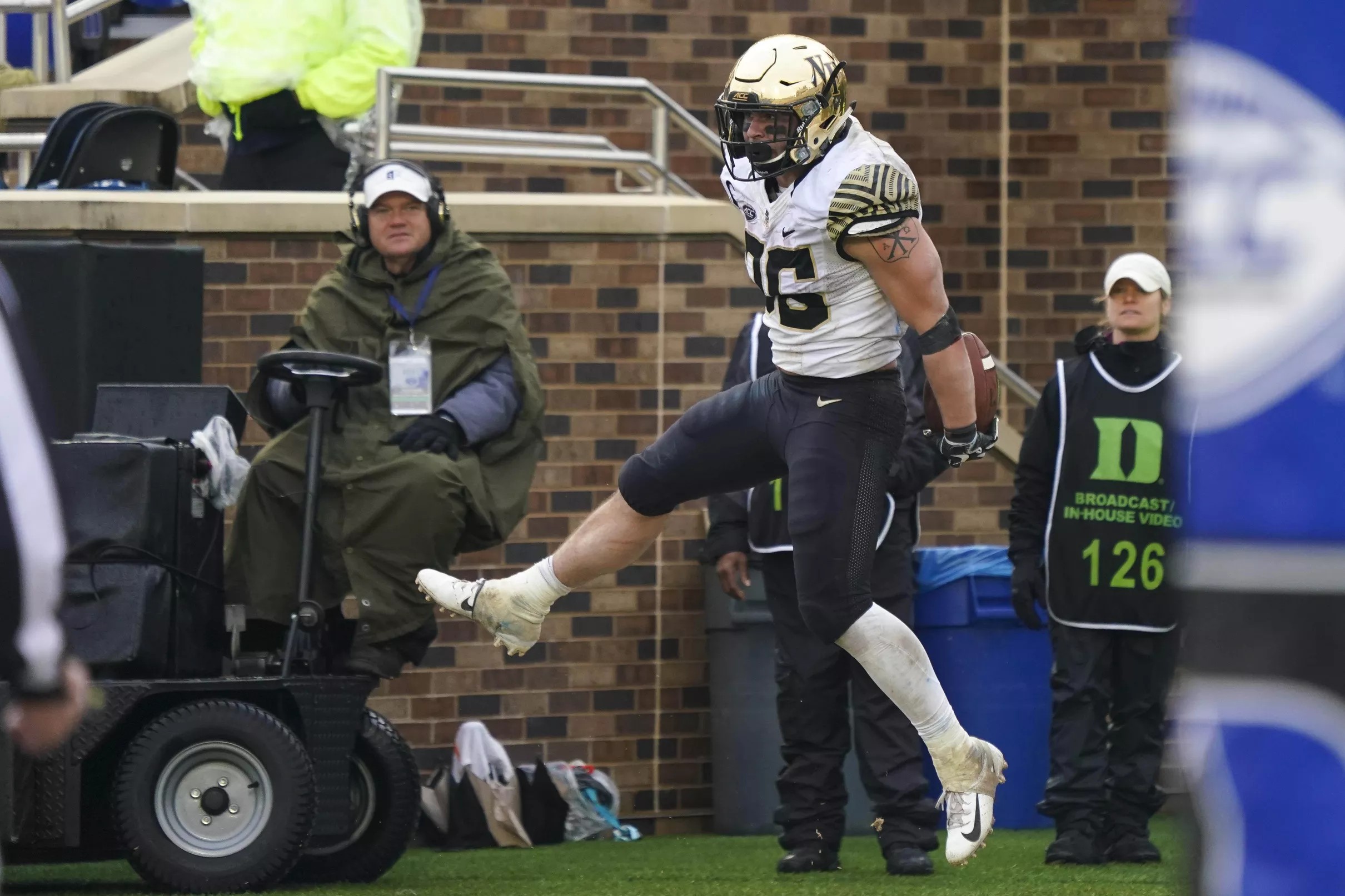 Bowl Bound Wake Forest (66) to play Memphis (85) in Birmingham Bowl