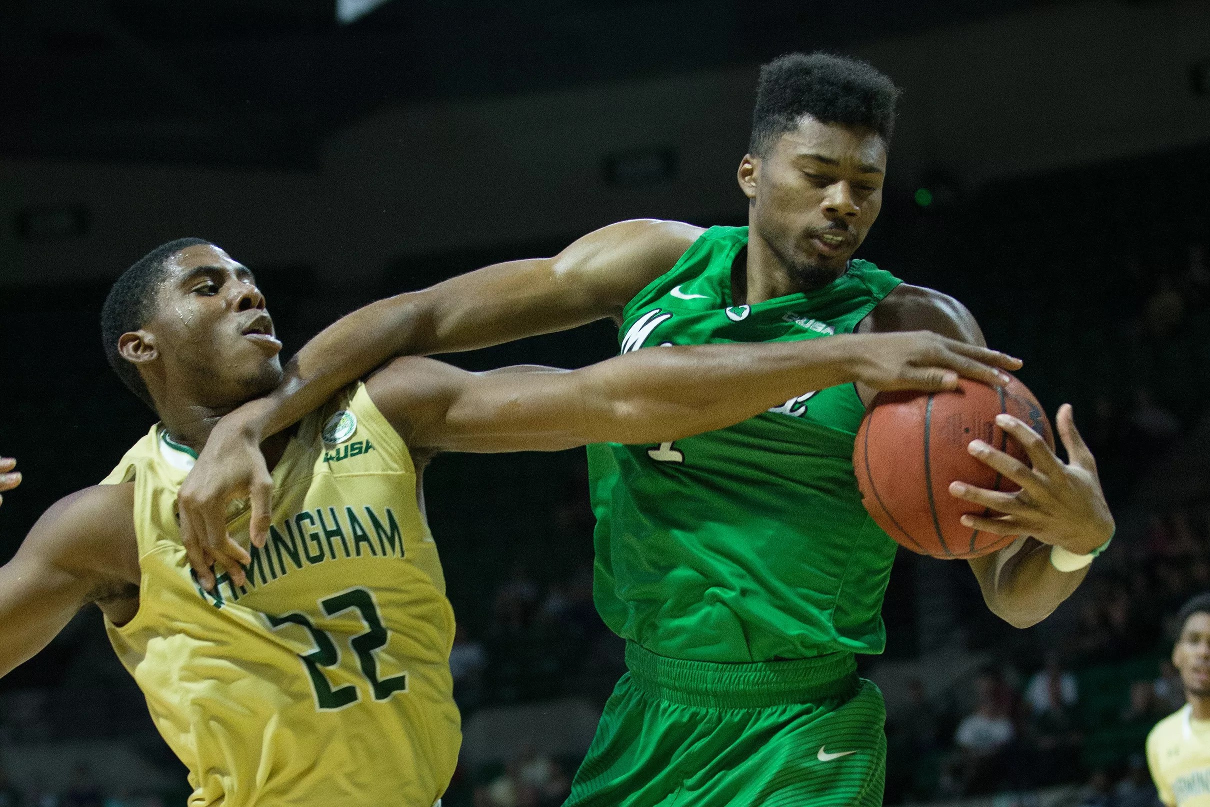 Wake Forest Lands Grad Transfer Terrence Thompson