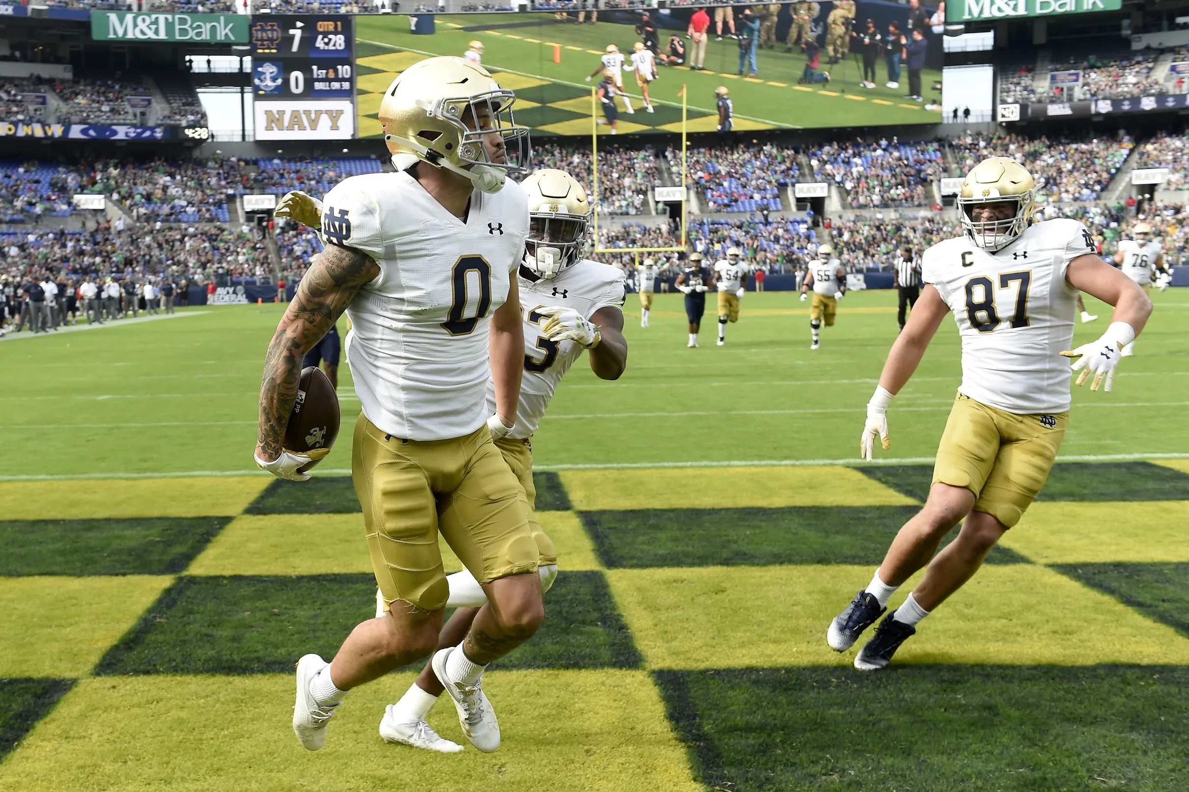 Notre Dame Football Notebook: Fighting Irish 35, Navy Midshipmen 32 